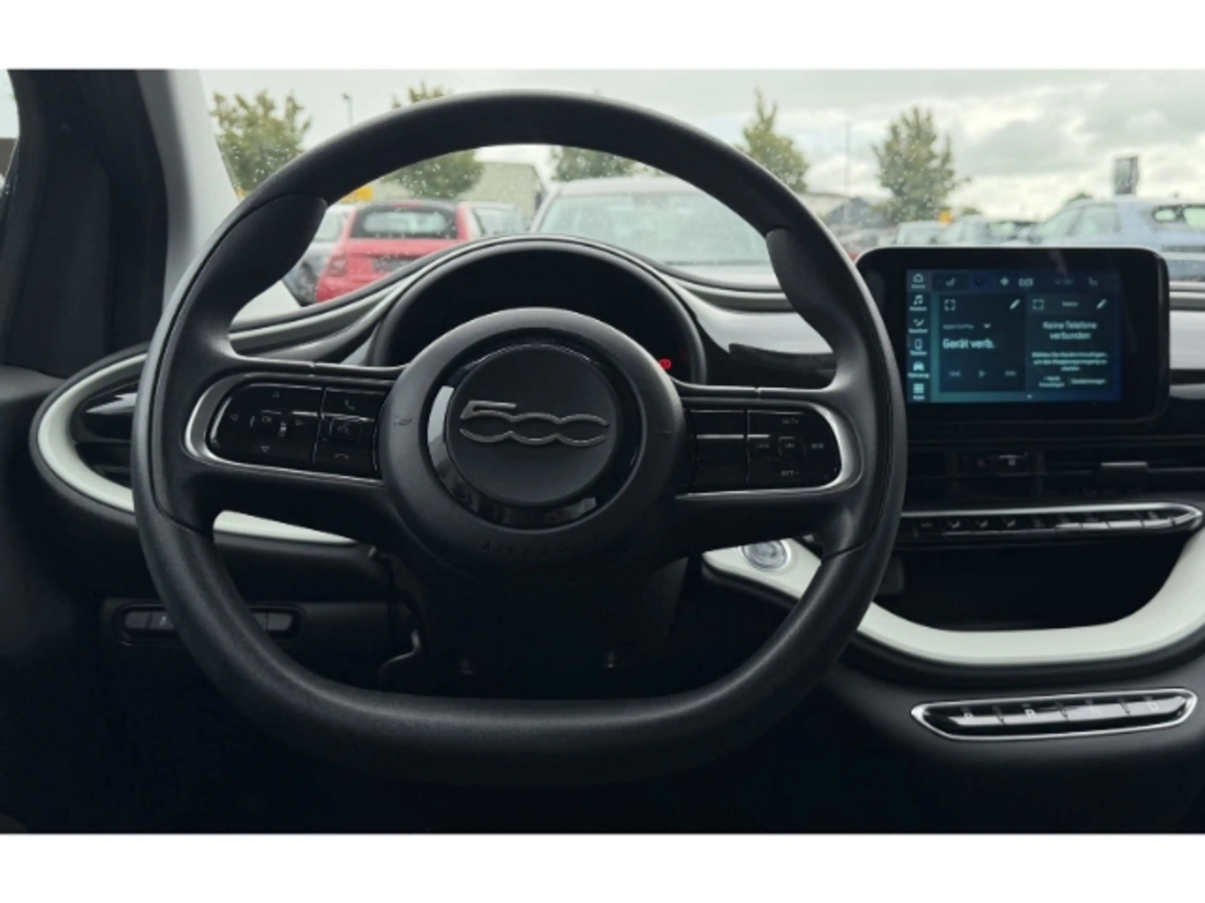 Fiat 500e Action *Klimaanlage *Apple Car Play — photo 13