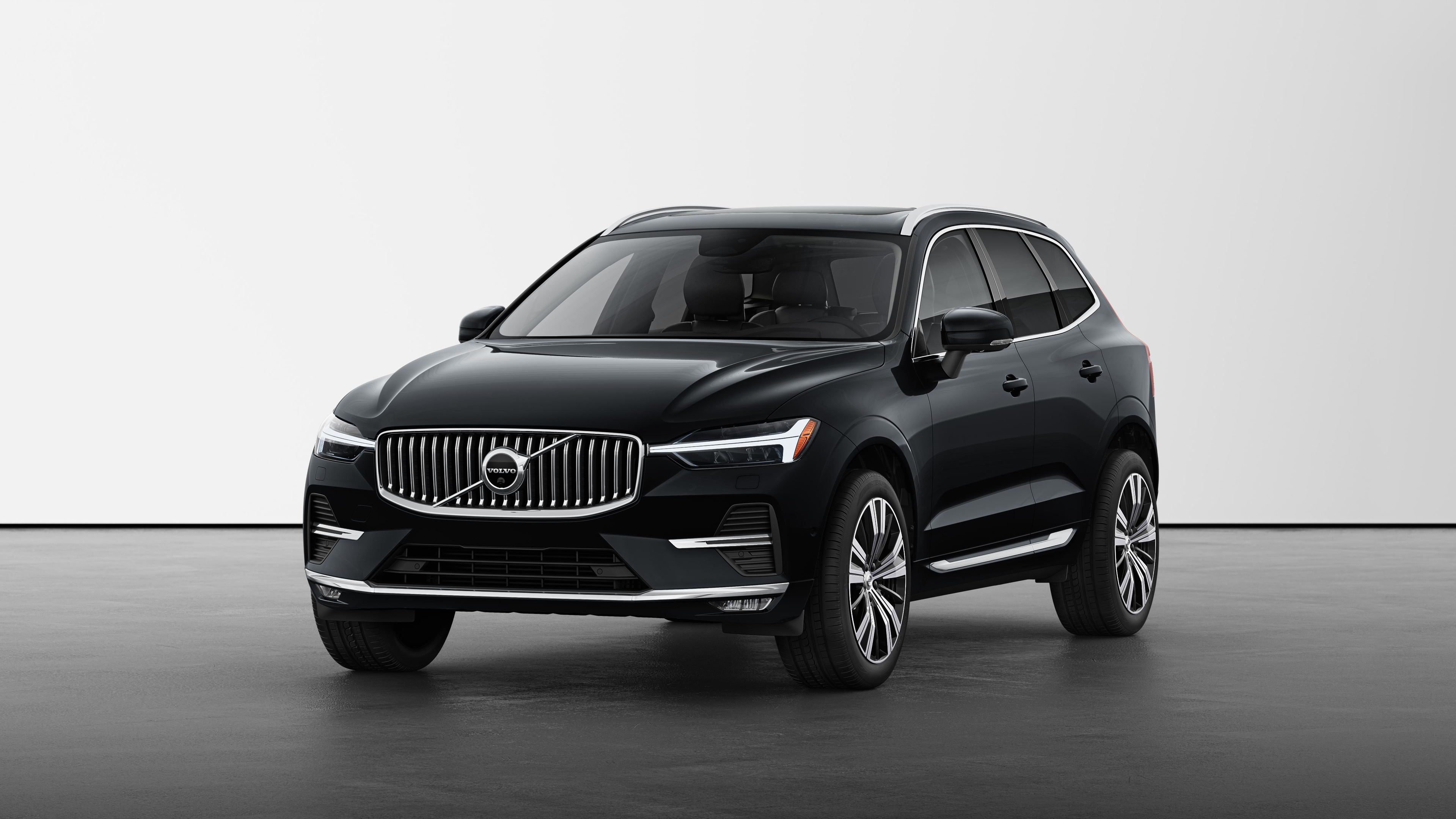 2023 Volvo XC60 B6 AWD Plus Bright Theme