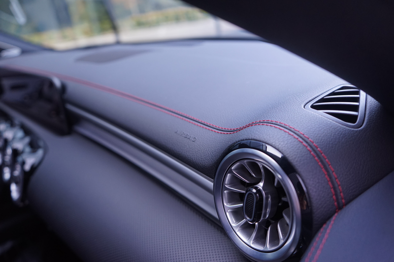 Mercedes-Benz CLA 180 AMG ACC Pano Memory 360 HUD IHC+ Ambient Keyless — photo 13