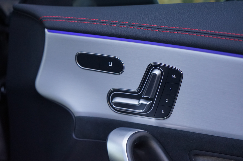 Mercedes-Benz CLA 180 AMG ACC Pano Memory 360 HUD IHC+ Ambient Keyless — photo 22