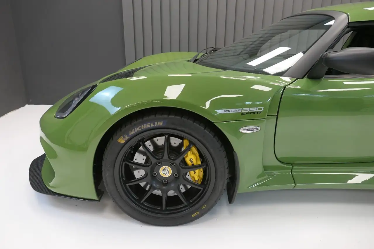 Lotus Exige 2022 — фото 15