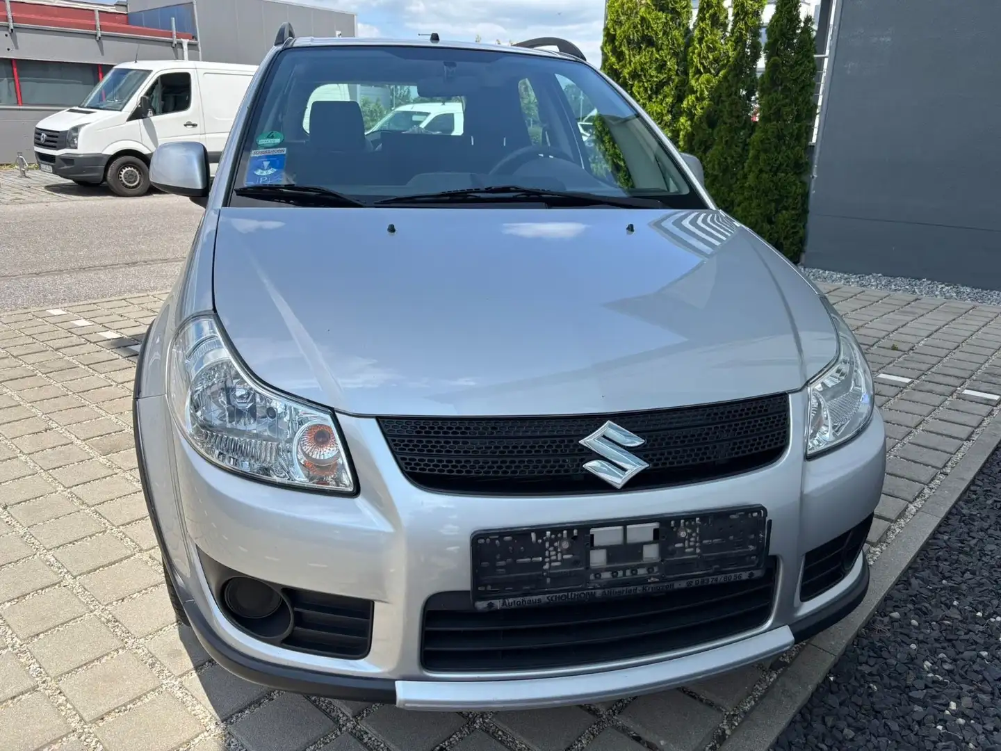 Suzuki SX4 Club 4X4 Grau - 2