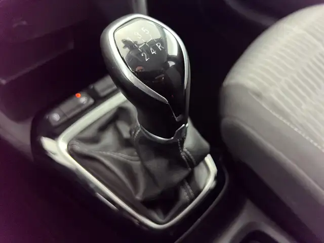 Opel Corsa view 13