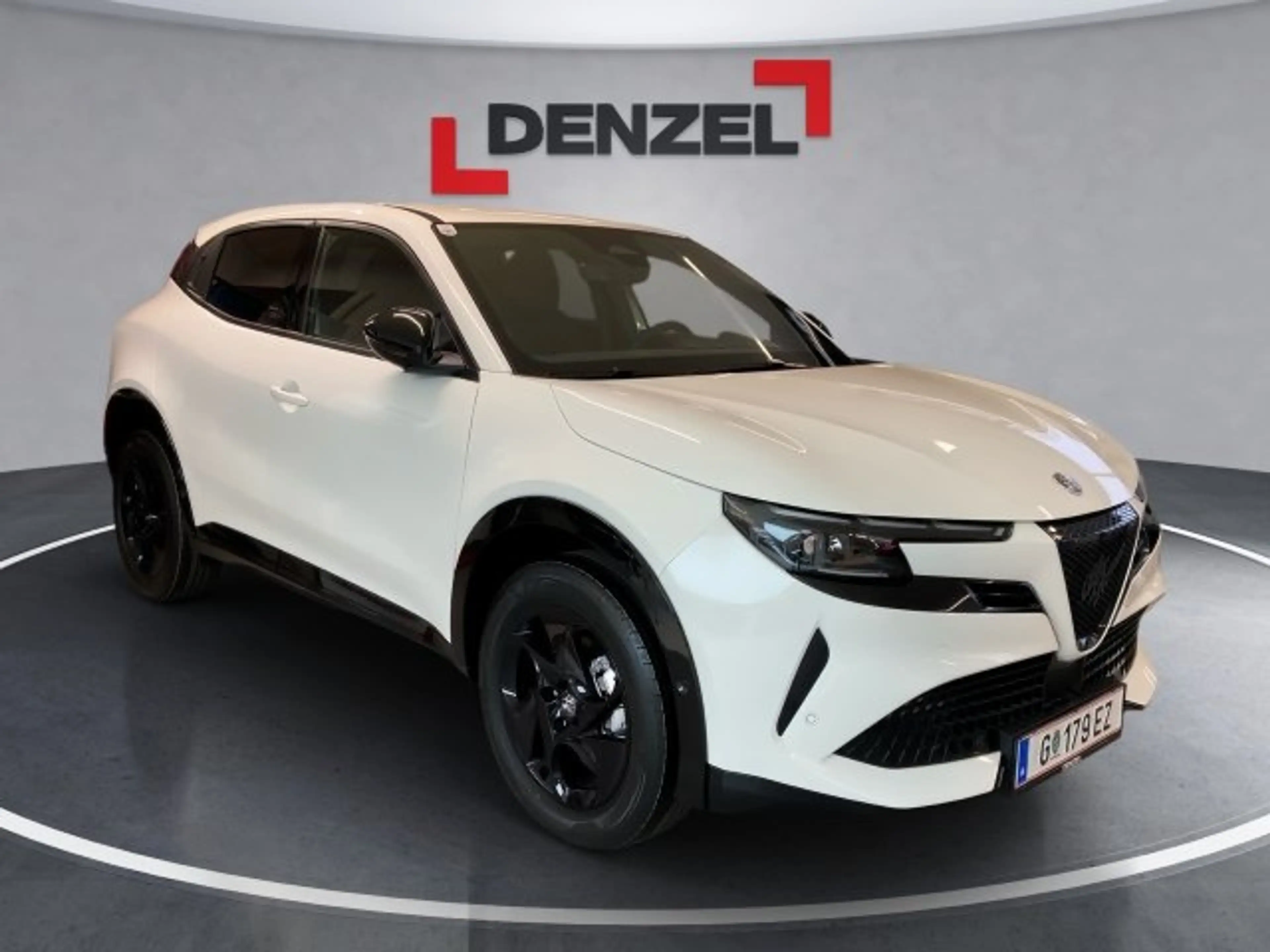 Alfa Romeo Junior Ibrida 1.2 Hybrid eDCT6