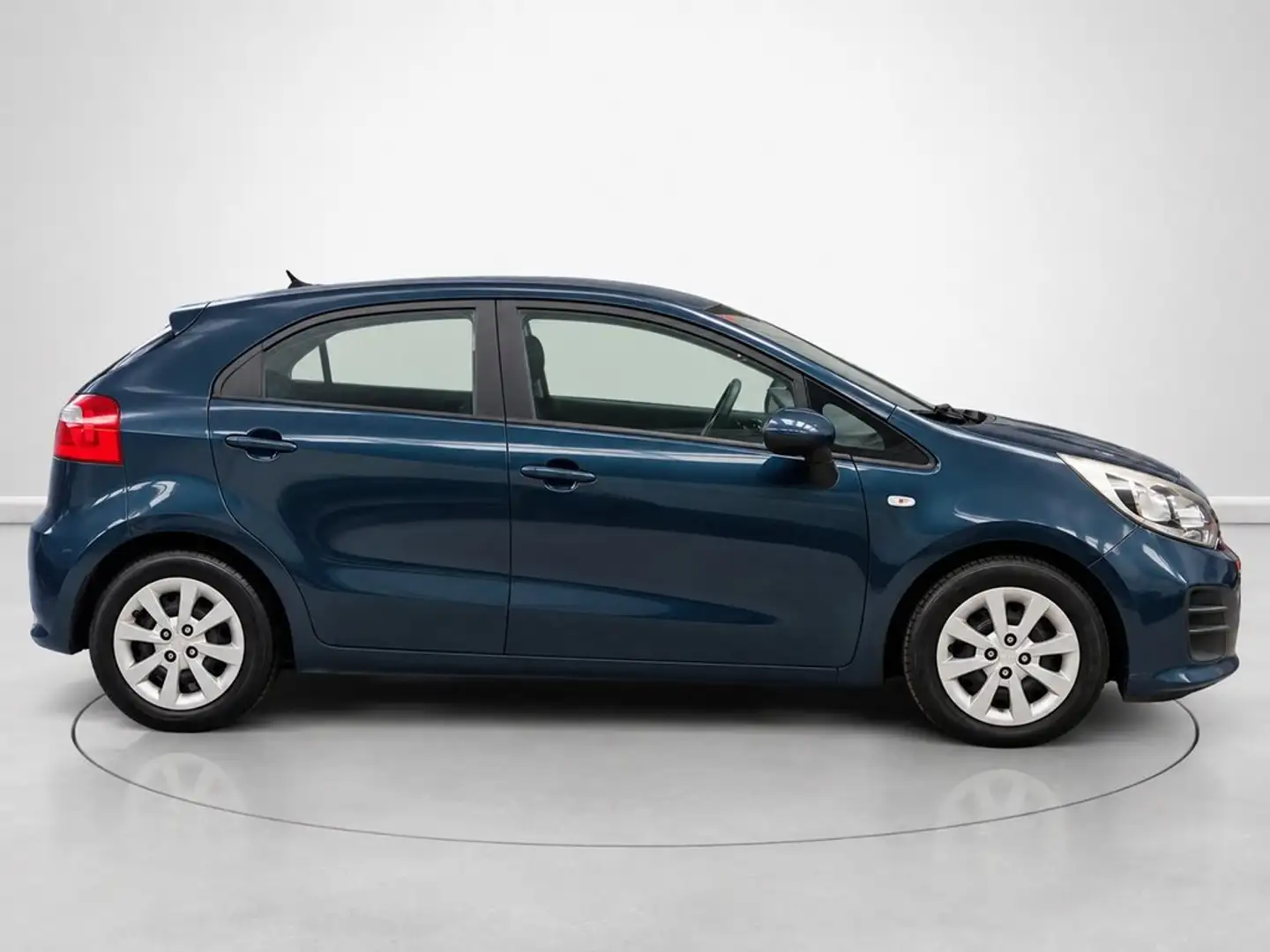 Kia Rio 1.1CRDi WGT Concept Azul - 2