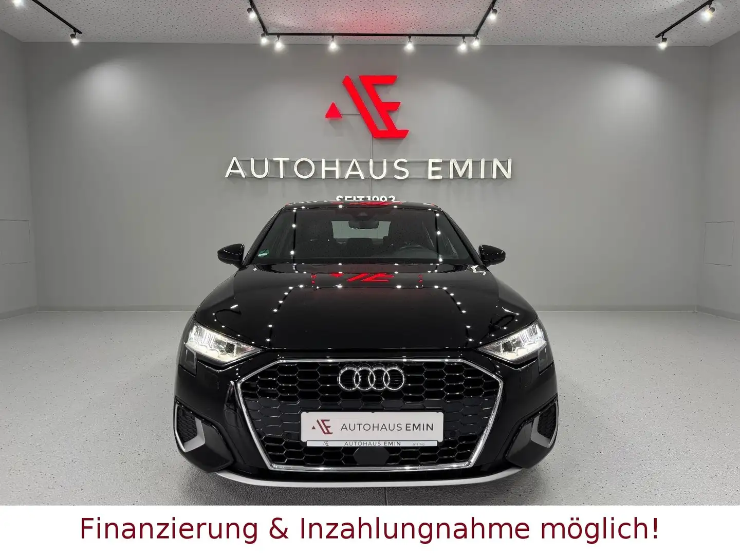 Audi A3 Limousine 35 TFSI advanced *1.HAND,ACC!* Noir - 2