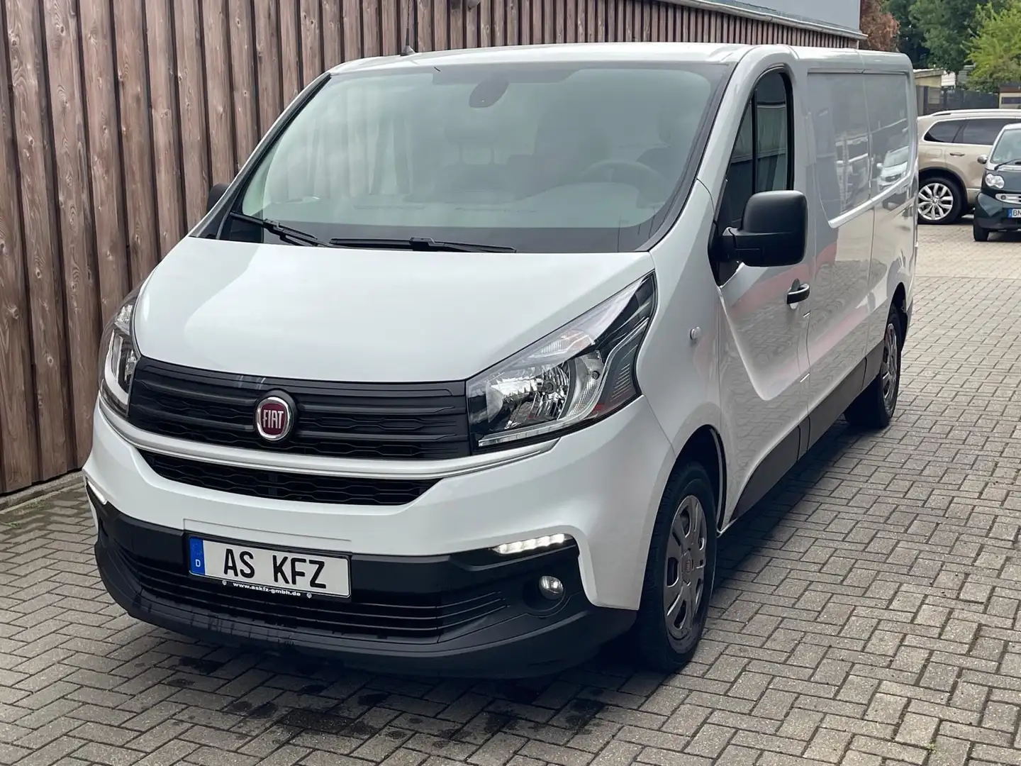 Fiat Talento Kasten L2H1 1,2t SX KAMERA KLIMA TÜV Weiß - 1