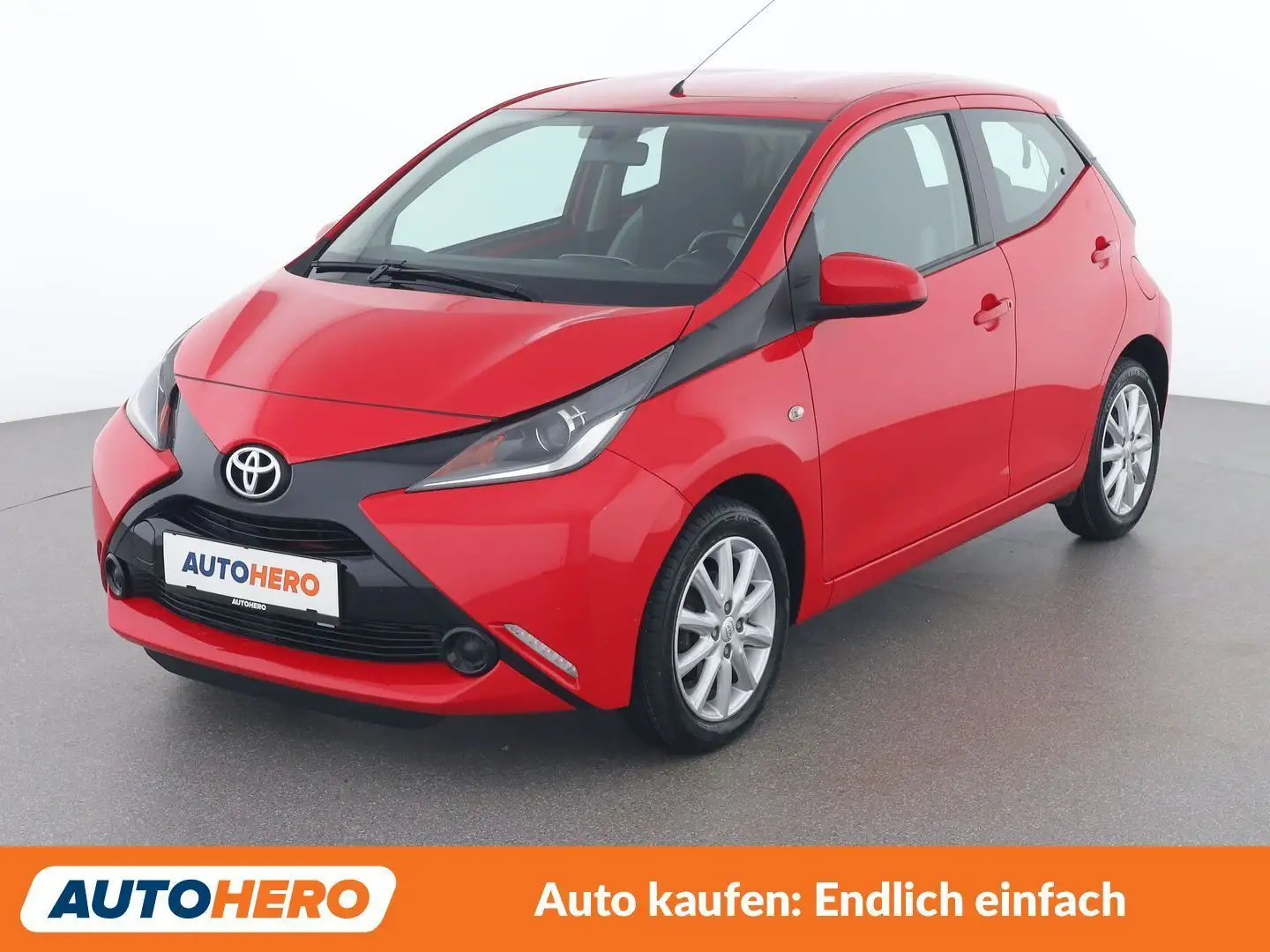 Toyota Aygo 1.0 X-Play Rot - 1