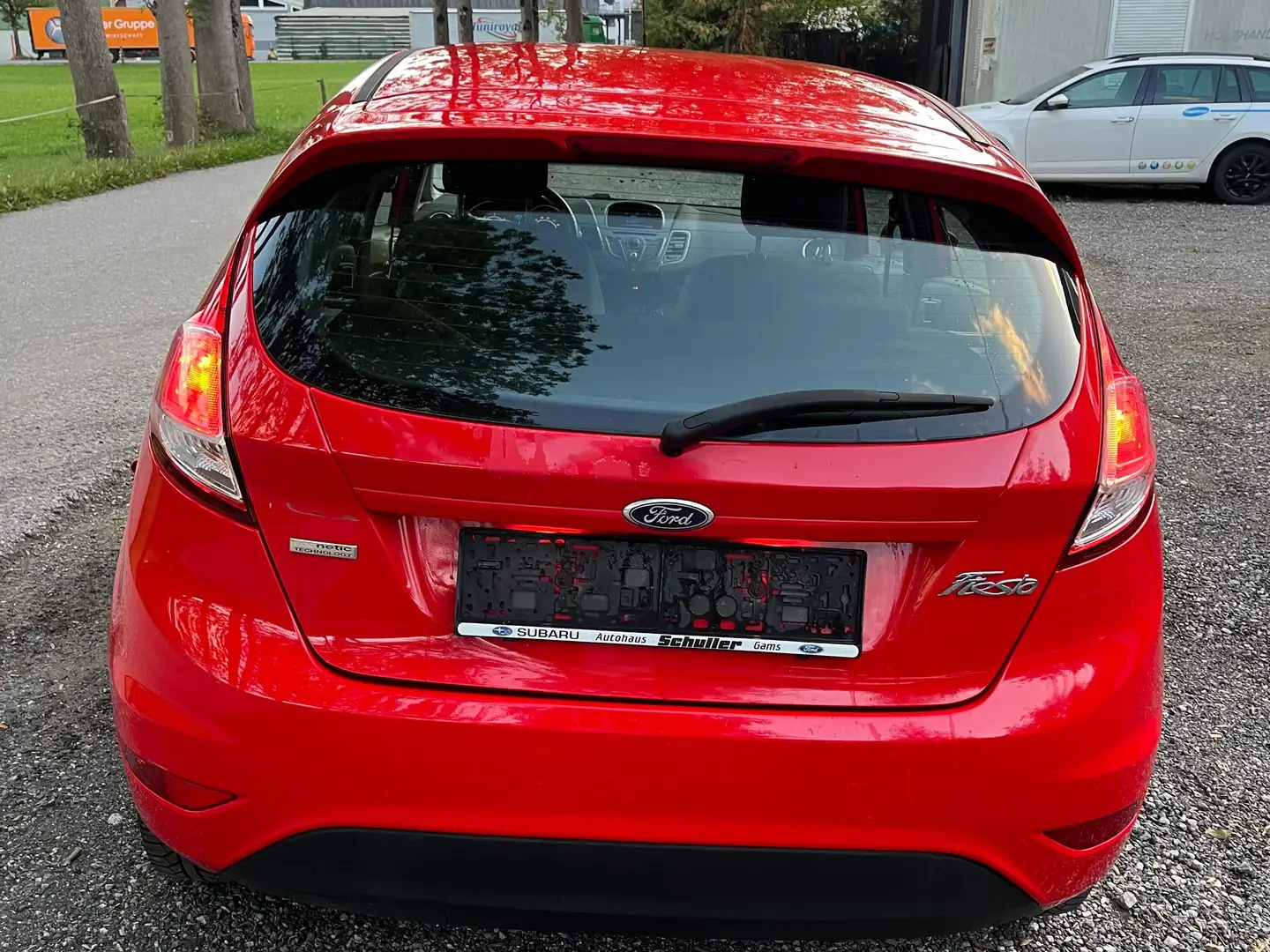Ford Fiesta Trend 1.5 D Rot - 2