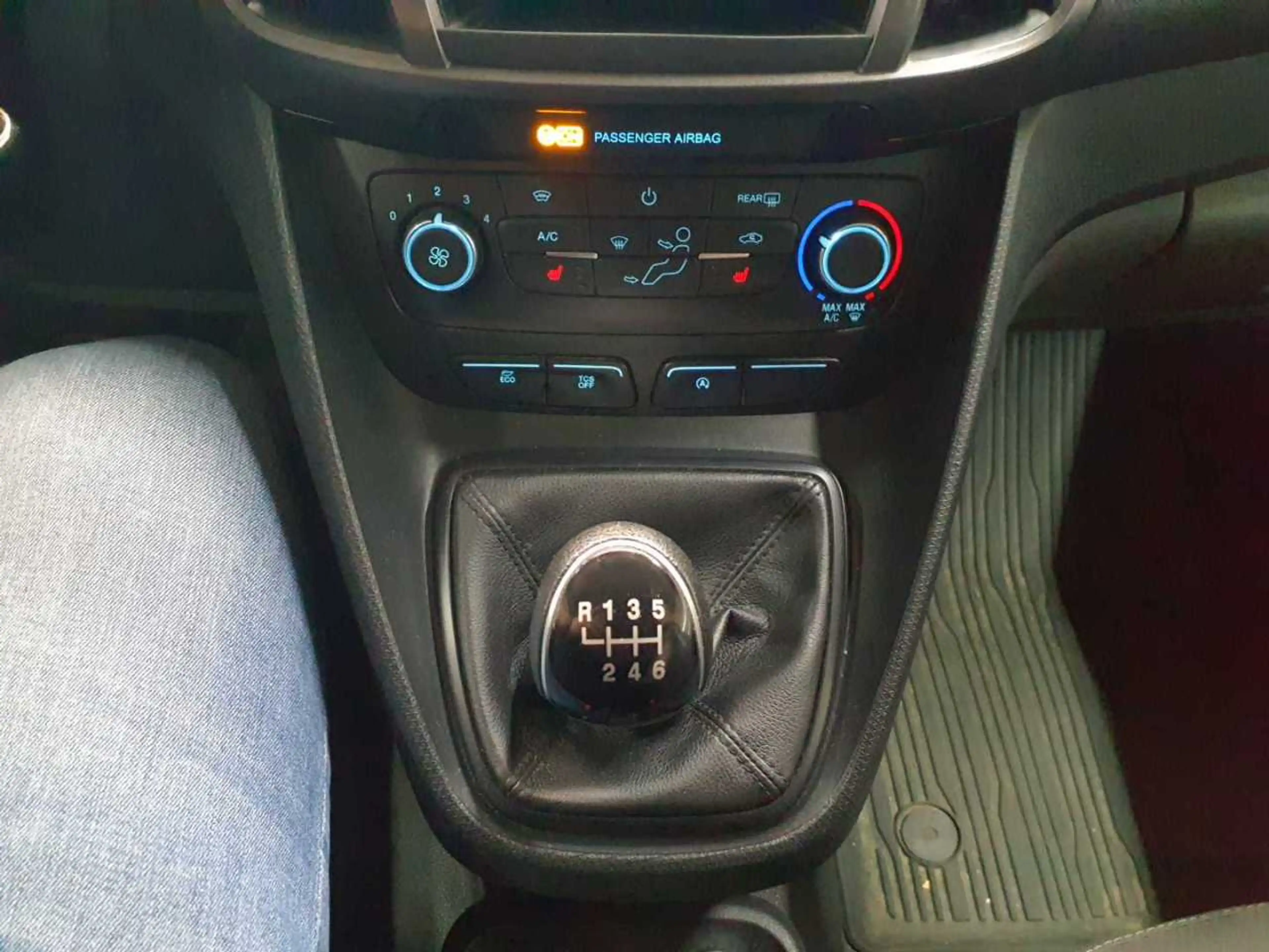 Ford Transit Transit Connect240L2 Klima Navi RFK Bott — photo 10