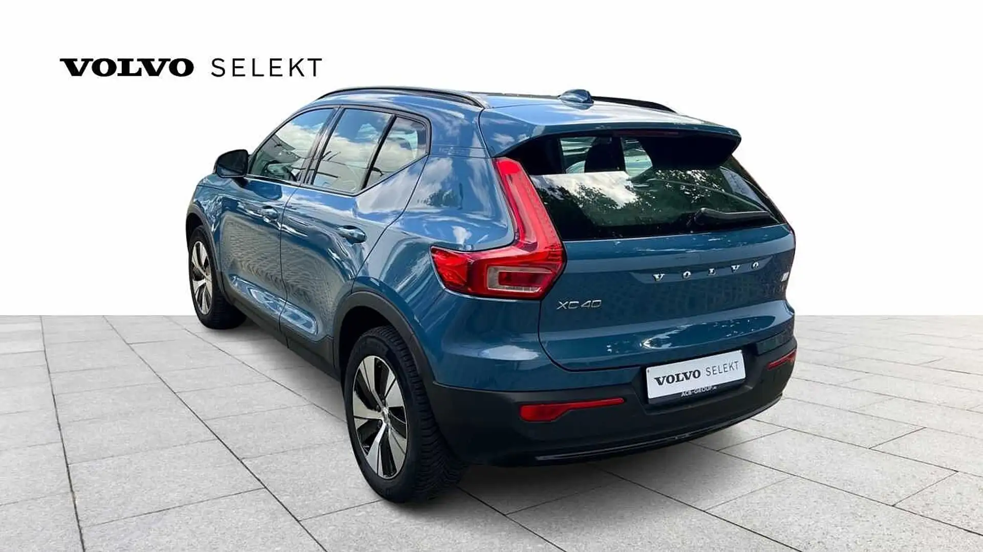 Volvo XC40 Recharge Plus Dark, T4 plug-in hybrid Bleu - 2