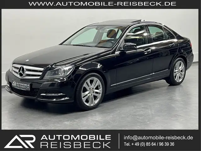 Mercedes-Benz C 300 CDI V6 4Matic*Avantgarde*ILS*Glasdach*AHK*
