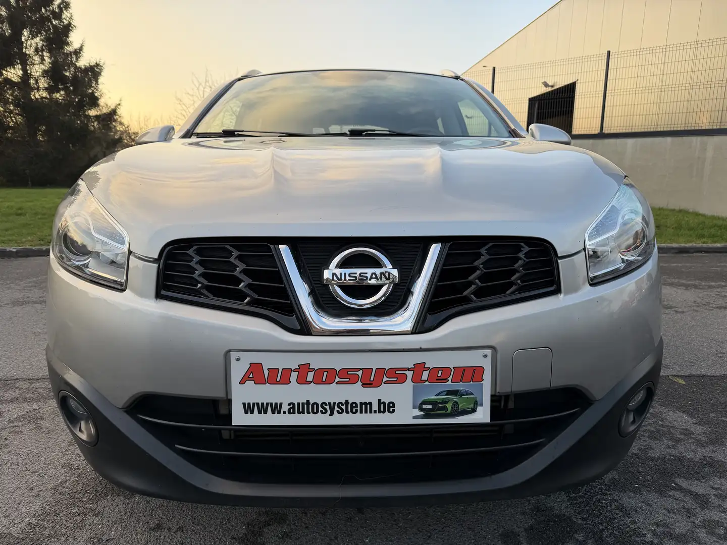 Nissan Qashqai Qashqai 1.6 dCi 4WD*Garantie 1an*Carpass* Grau - 2