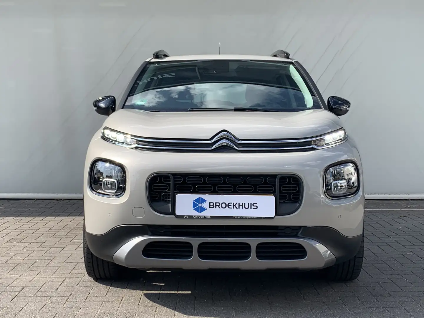 Citroen C3 Aircross 1.2 PureTech S&S Shine Airco | Camera | Cruise Con Gris - 2