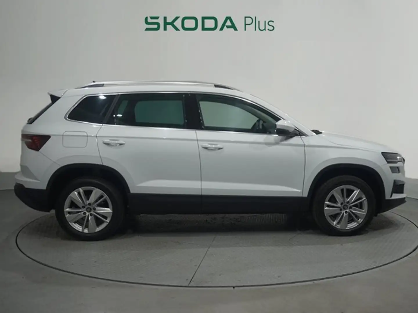 Skoda Karoq 2.0TDI Adblue Selection 85kW Blanco - 2
