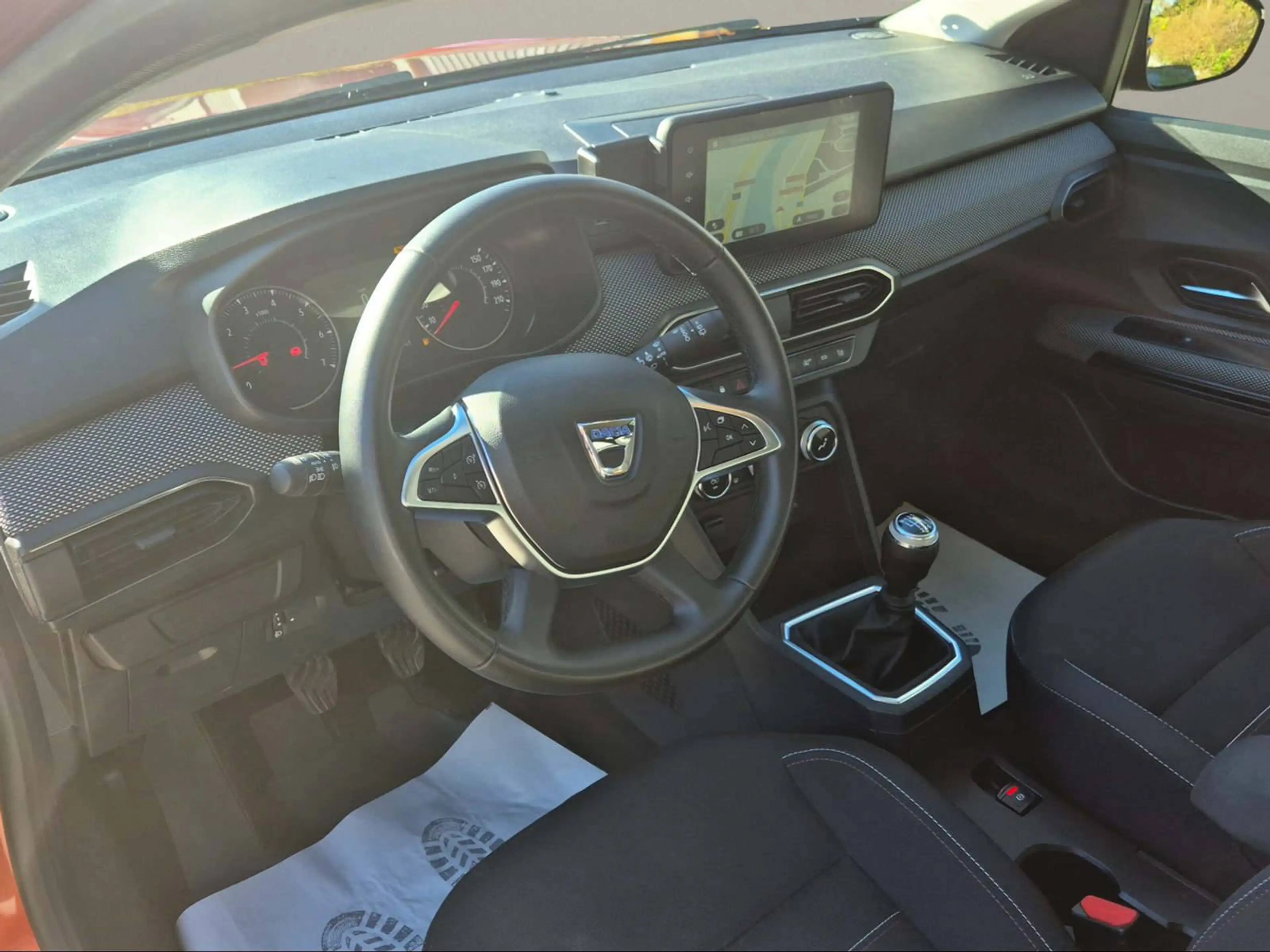 Dacia Jogger Jogger Extreme TCe 110 — photo 9