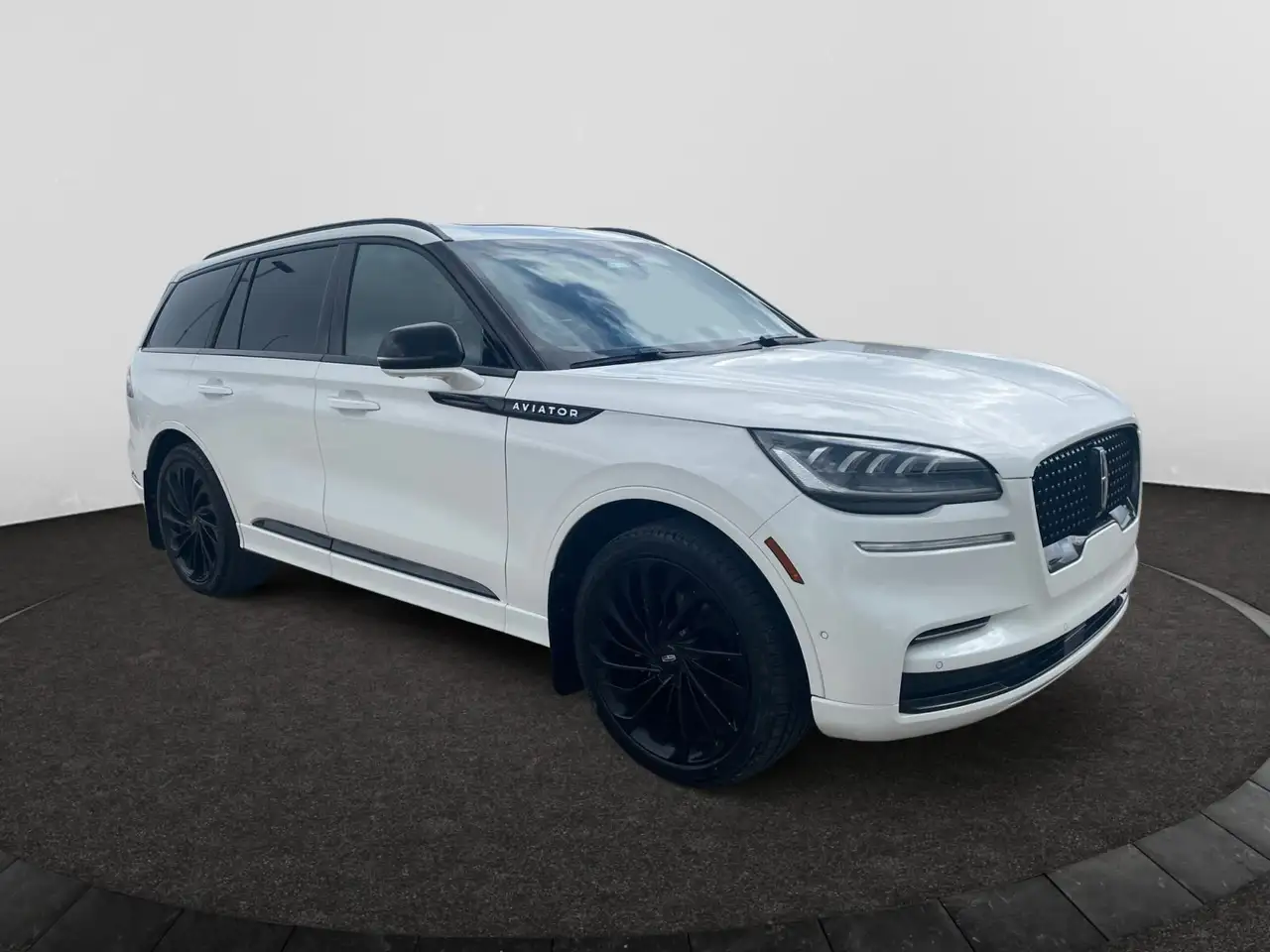 Lincoln Aviator снимка Lincoln Aviator