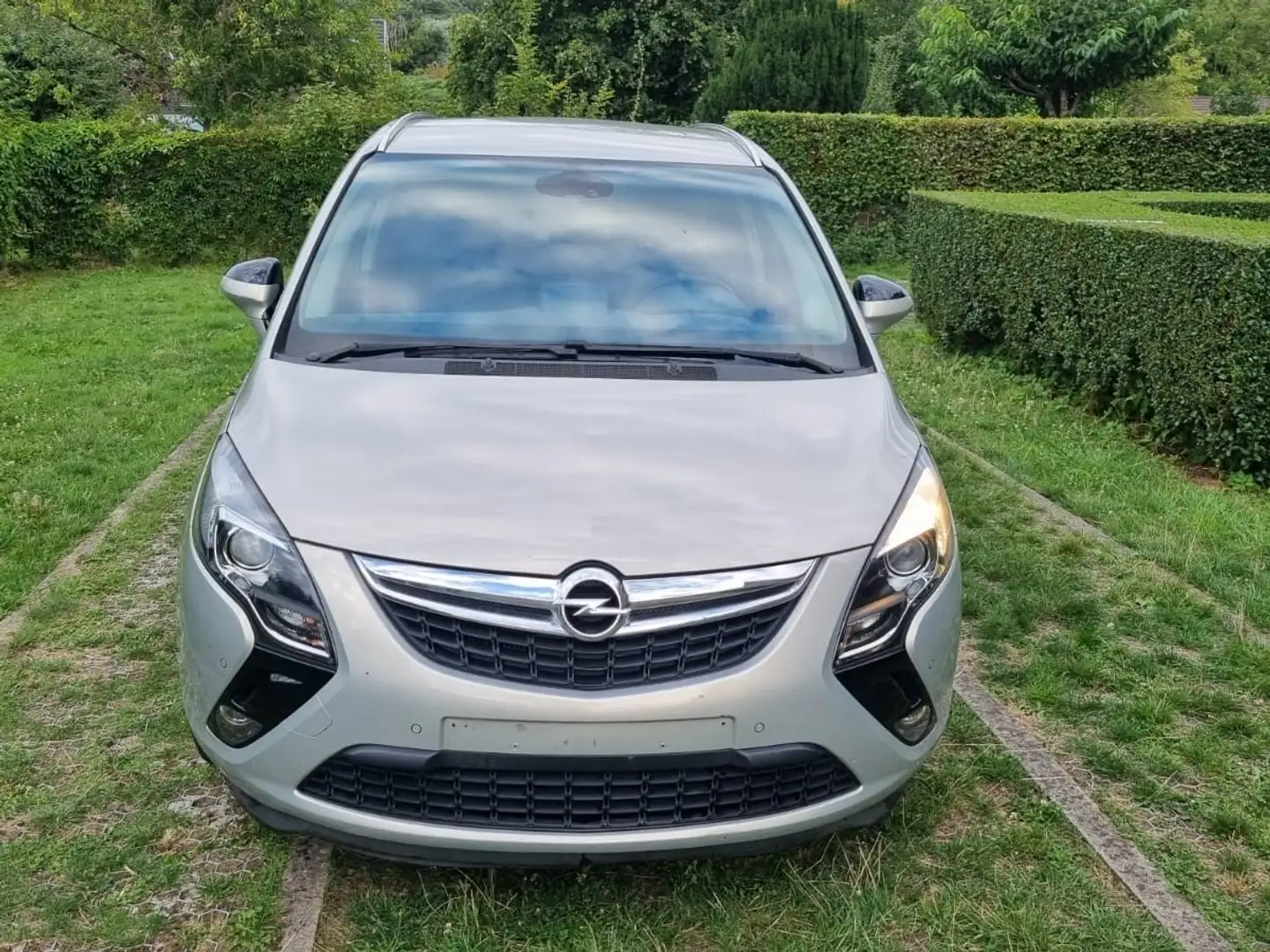 Opel Zafira Tourer 1.8i Cosmo Gris - 1