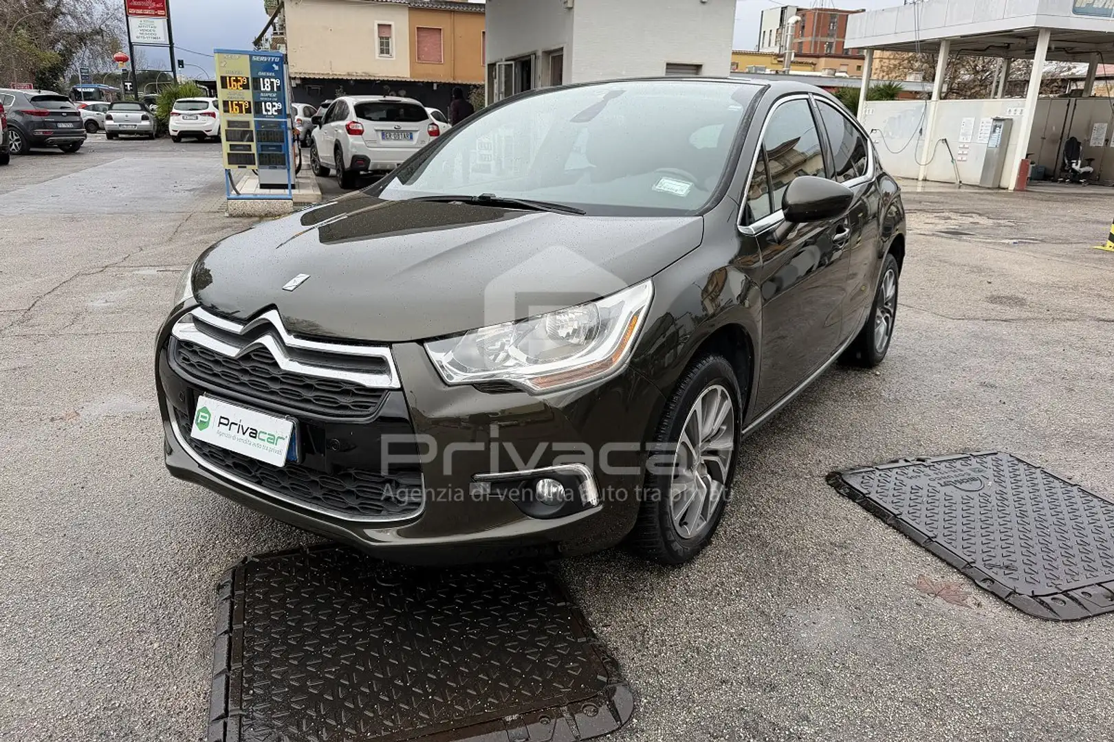 DS Automobiles DS 4 DS 4 1.6 e-HDi 110 airdream Chic Marrone - 1