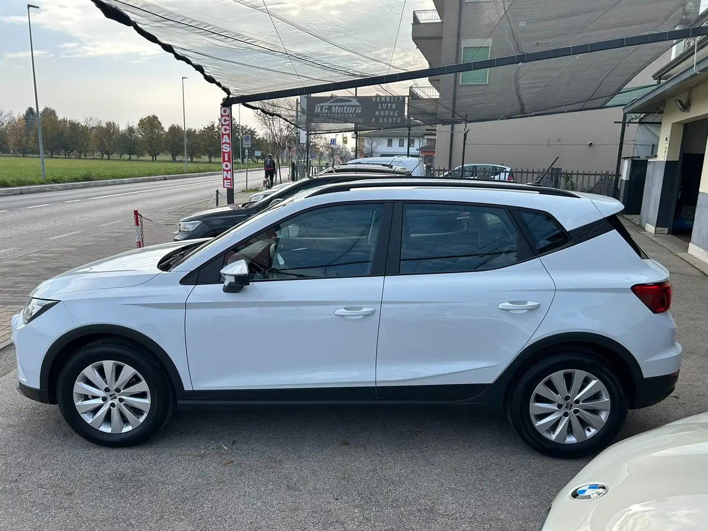 SEAT Arona 1.0 TSI 95CV Style - OK NEOPATENTATI Bianco - 2