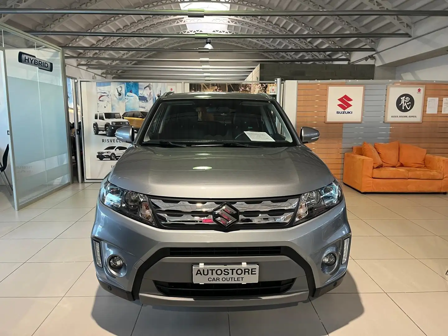 Suzuki Vitara 1.6  BENZINA TOP 120CV   4X4 AUTOMATICA Gris - 2