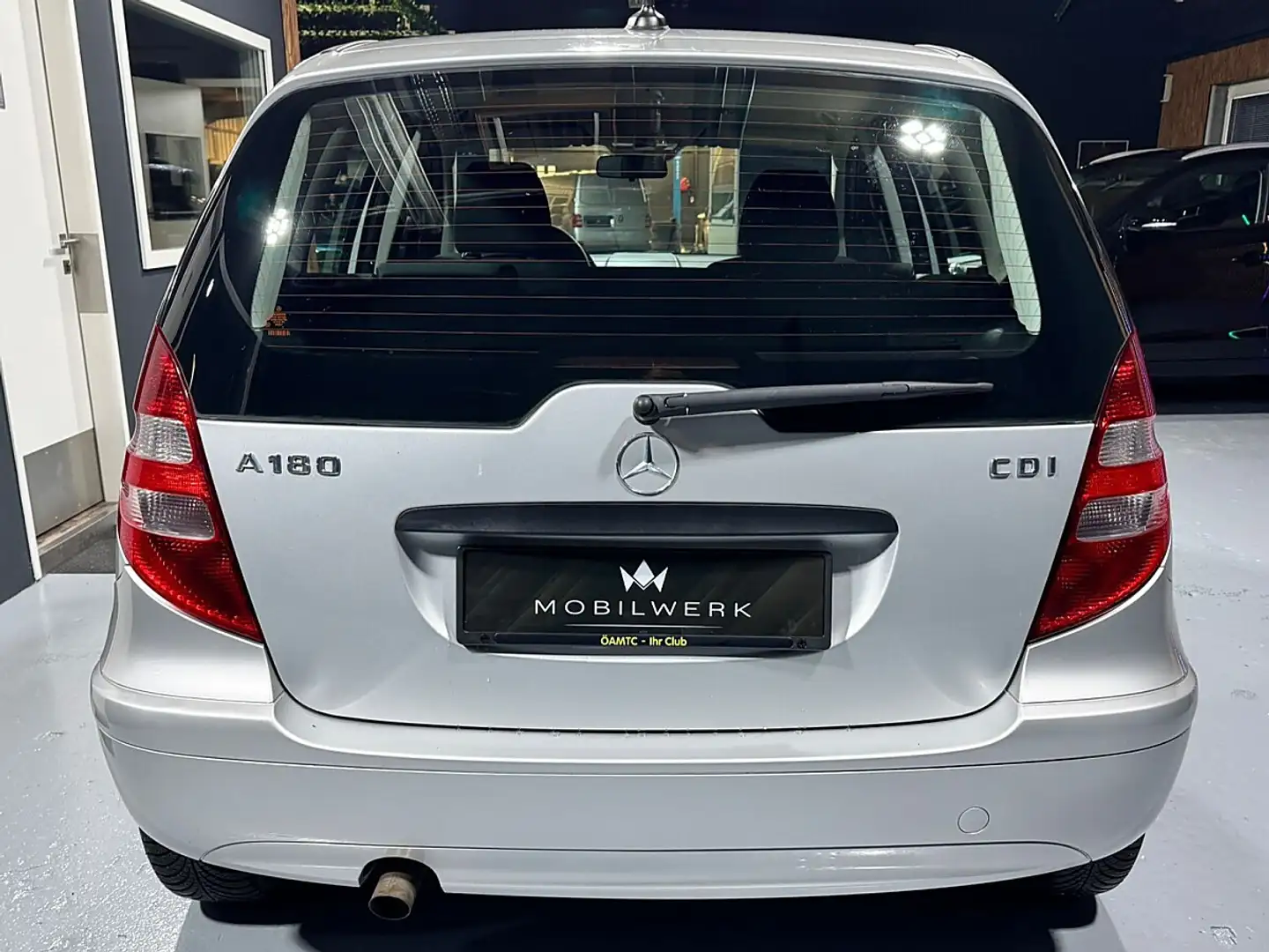 Mercedes-Benz A 180 Classic CDI Aut. * 12 Monate Garantie * Silber - 2