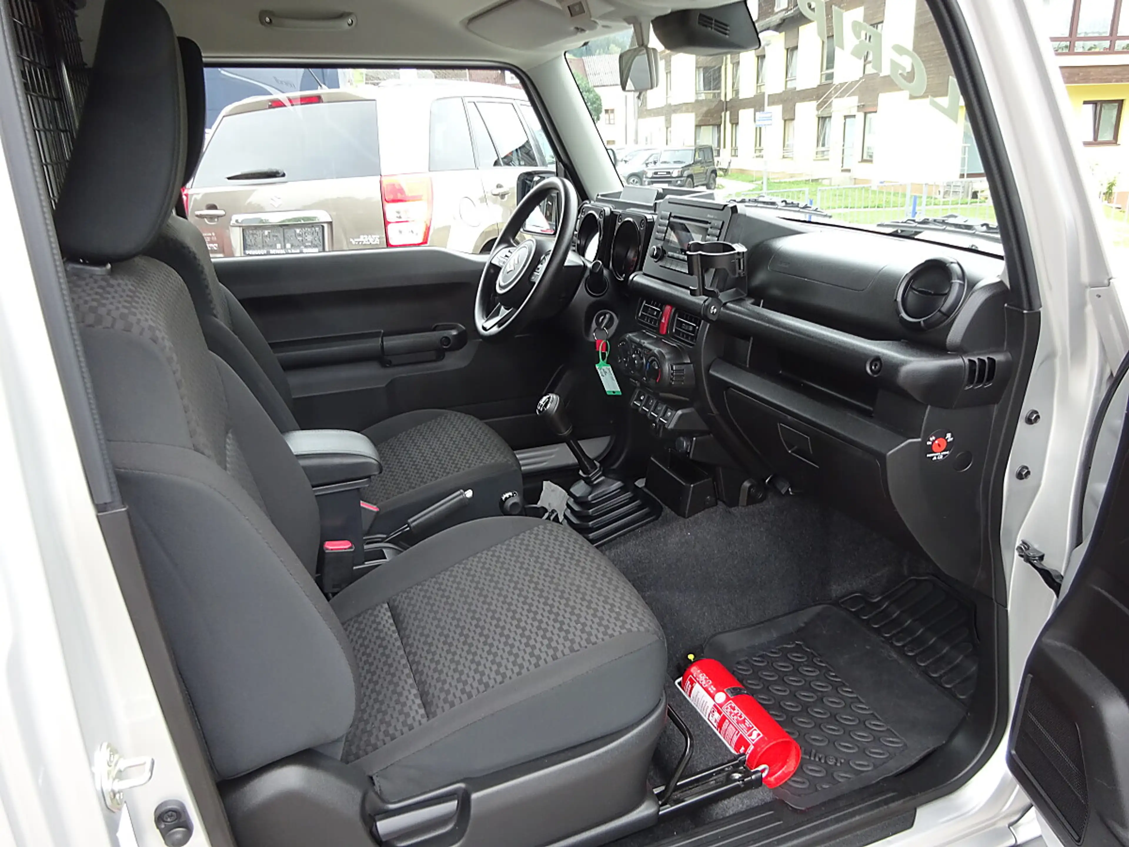 Suzuki Jimny 1,5 VVT Allgrip N1,Klima, Tempomat, Sitzheizung... — photo 5