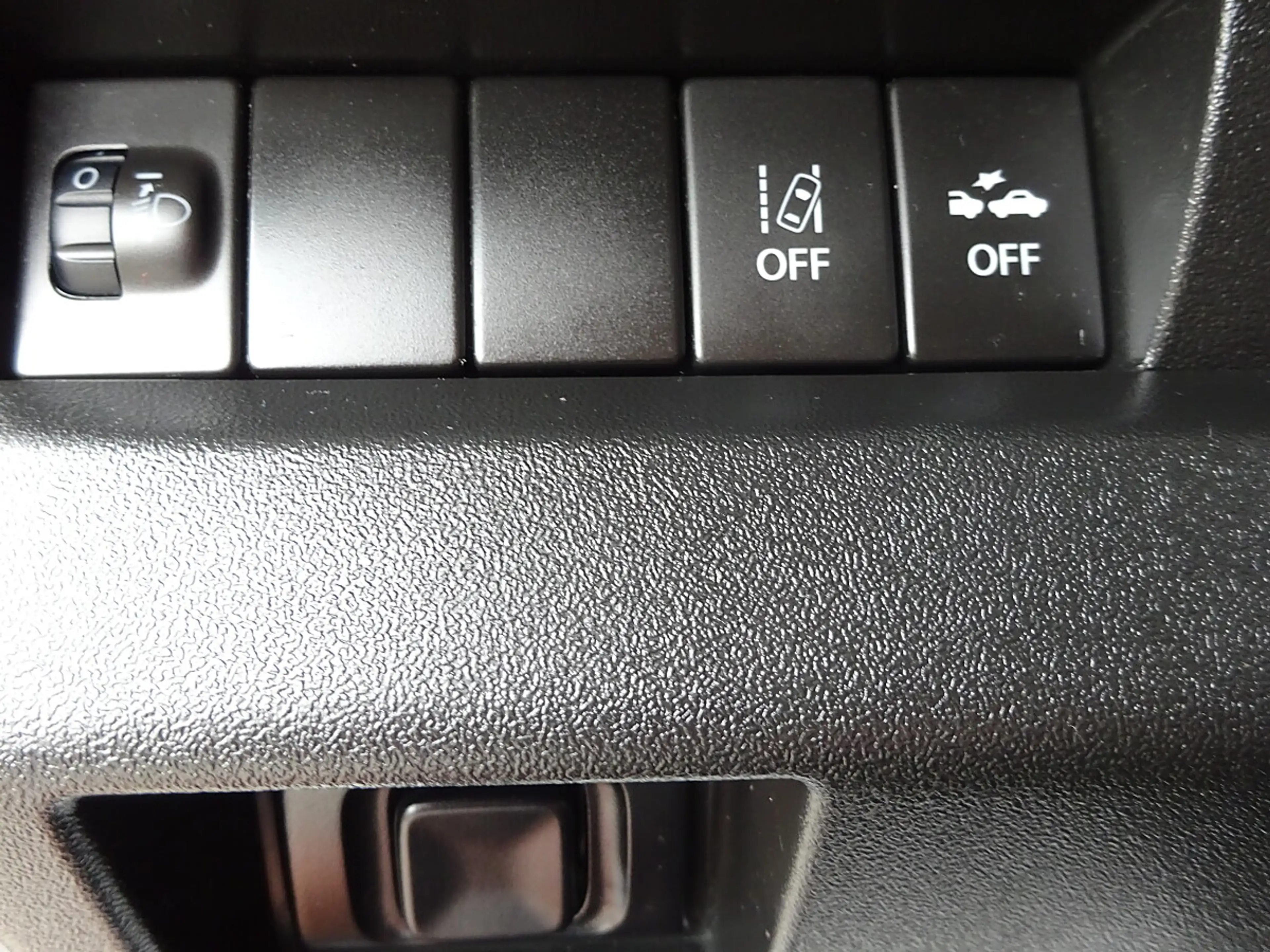 Suzuki Jimny 1,5 VVT Allgrip N1,Klima, Tempomat, Sitzheizung... — photo 13