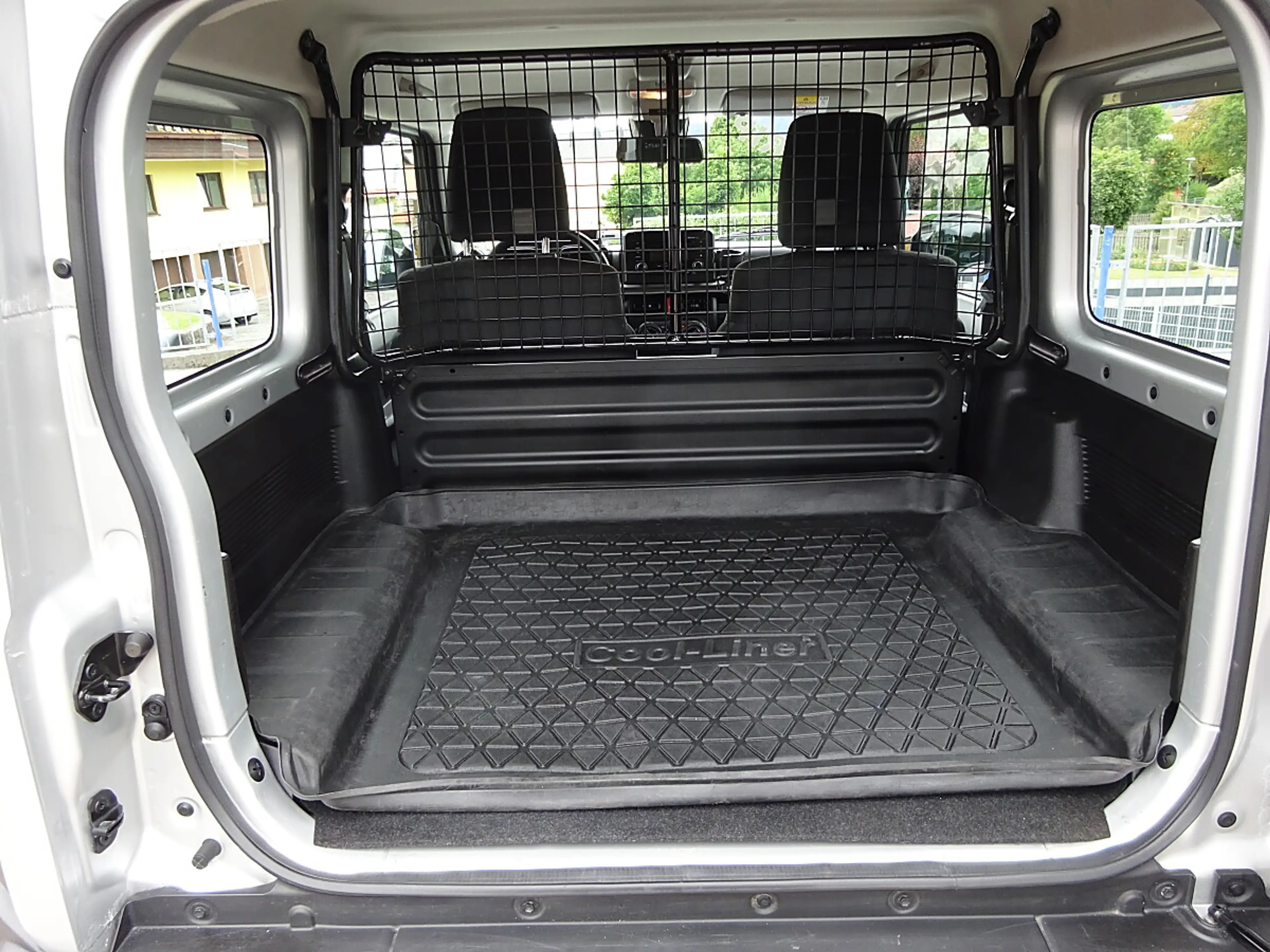 Suzuki Jimny 1,5 VVT Allgrip N1,Klima, Tempomat, Sitzheizung... — photo 8