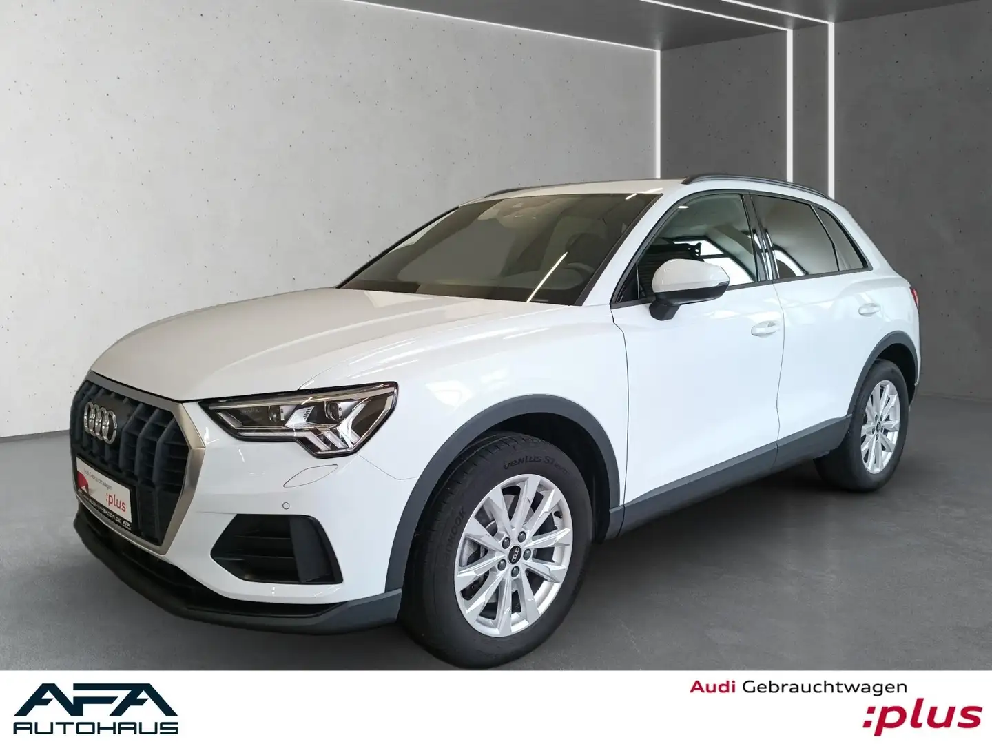 Audi Q3 45 TFSI qu. S tr. S-LineINT*Matrix*RFK*ACC*NAV Weiß - 1
