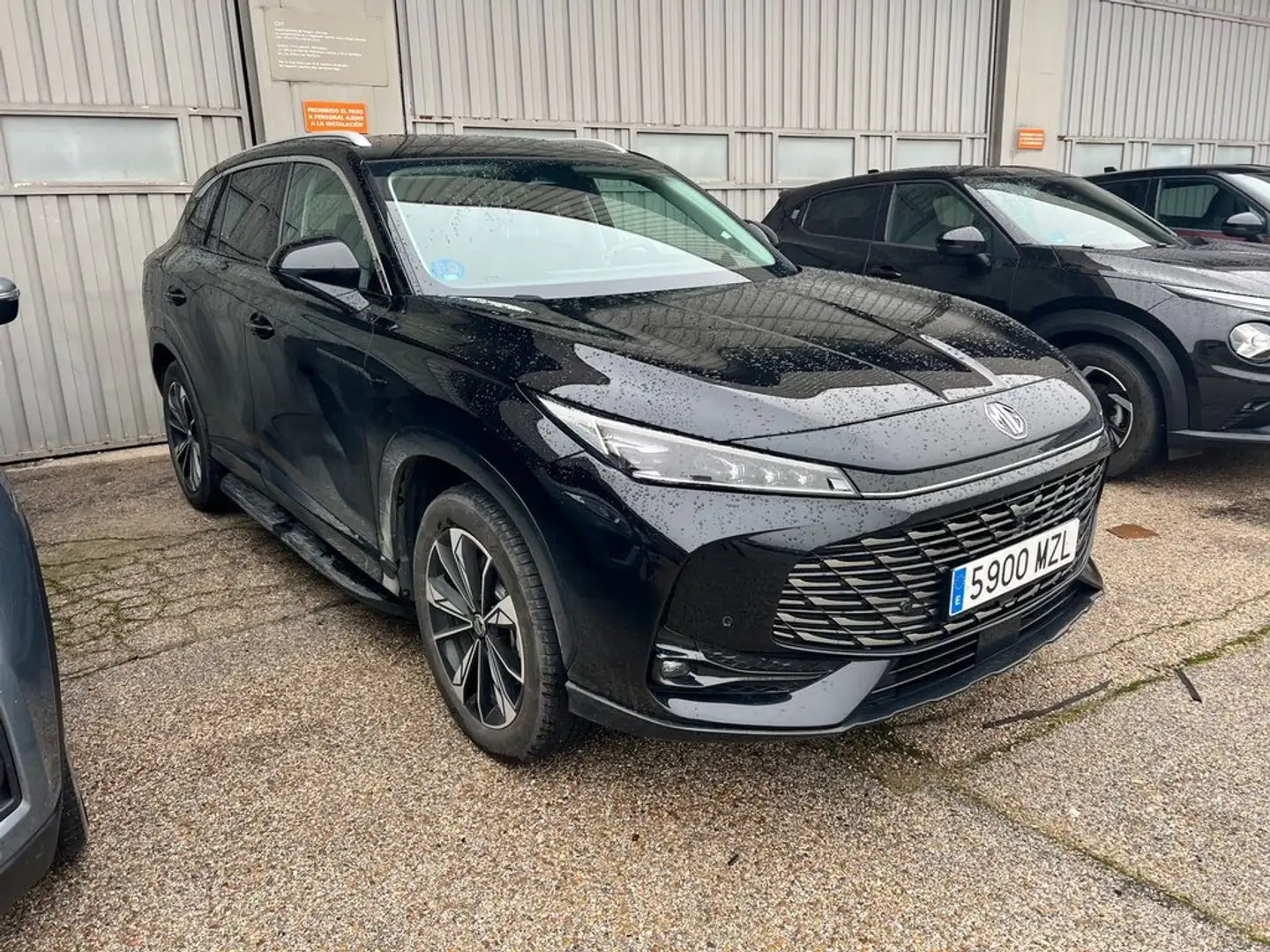 MG HS eHS 1.5 T-GDI Luxury Negro - 2