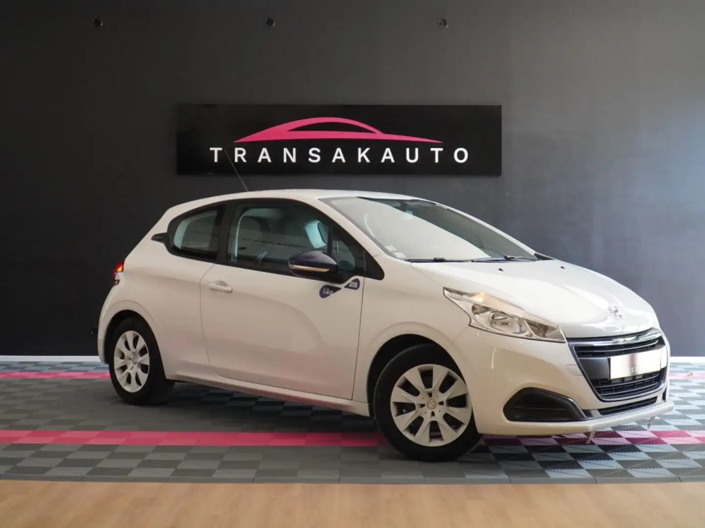 Peugeot 208 1.0 68ch BVM5 Like / MOTEUR CHANGÉ / COURROIE OK Blanc - 1