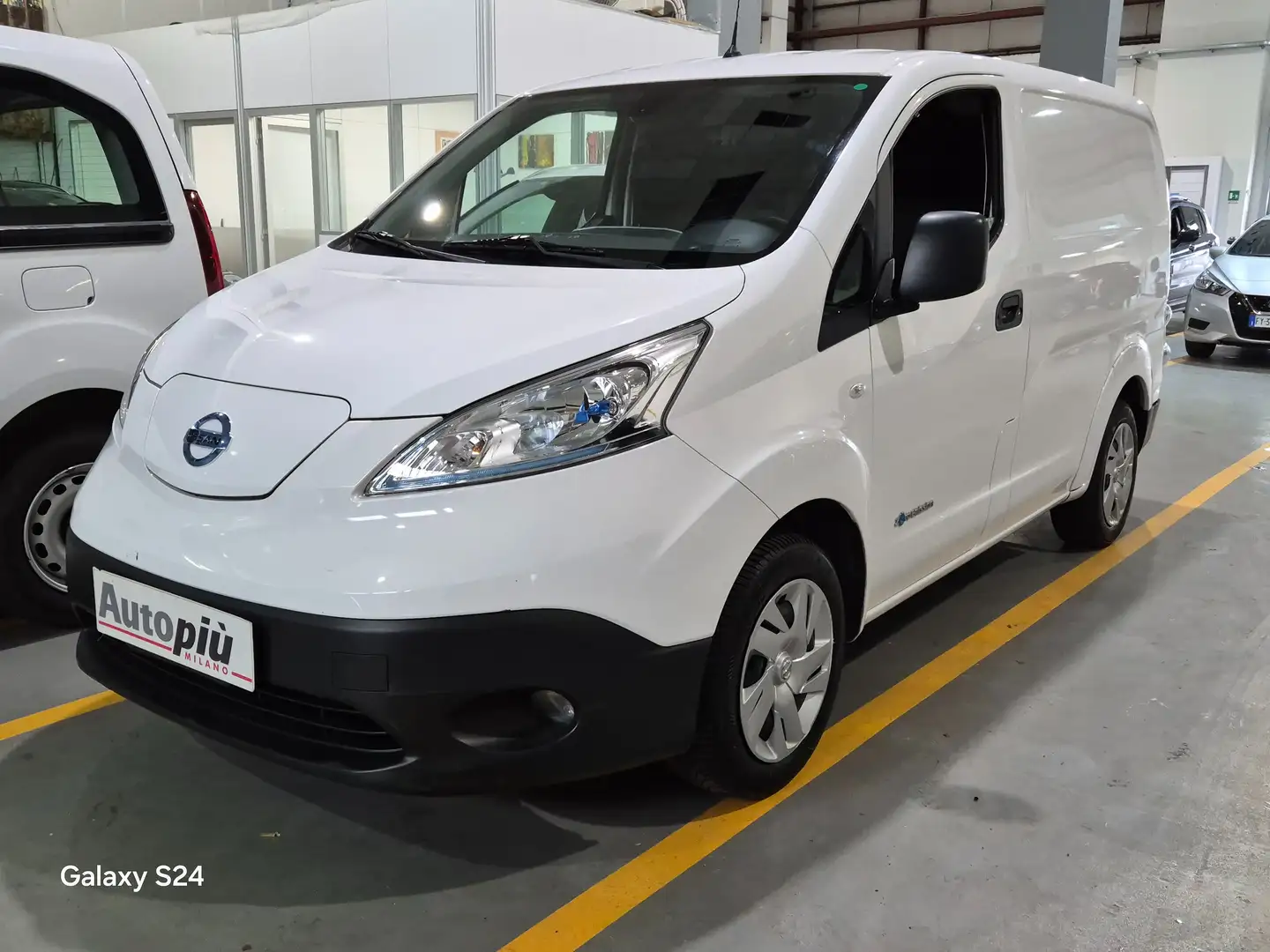 Nissan E-NV200 VAN Білий - 1