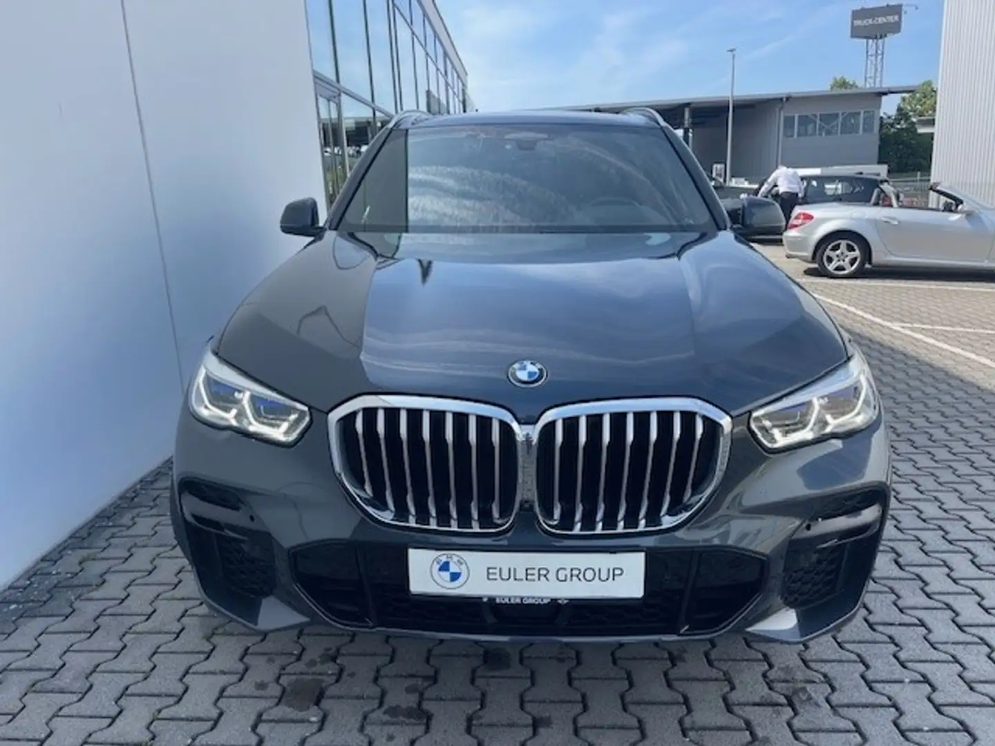 BMW X5 xDrive40dA M-Sport LiveCockProf HUD HiFi AHK Grau - 2