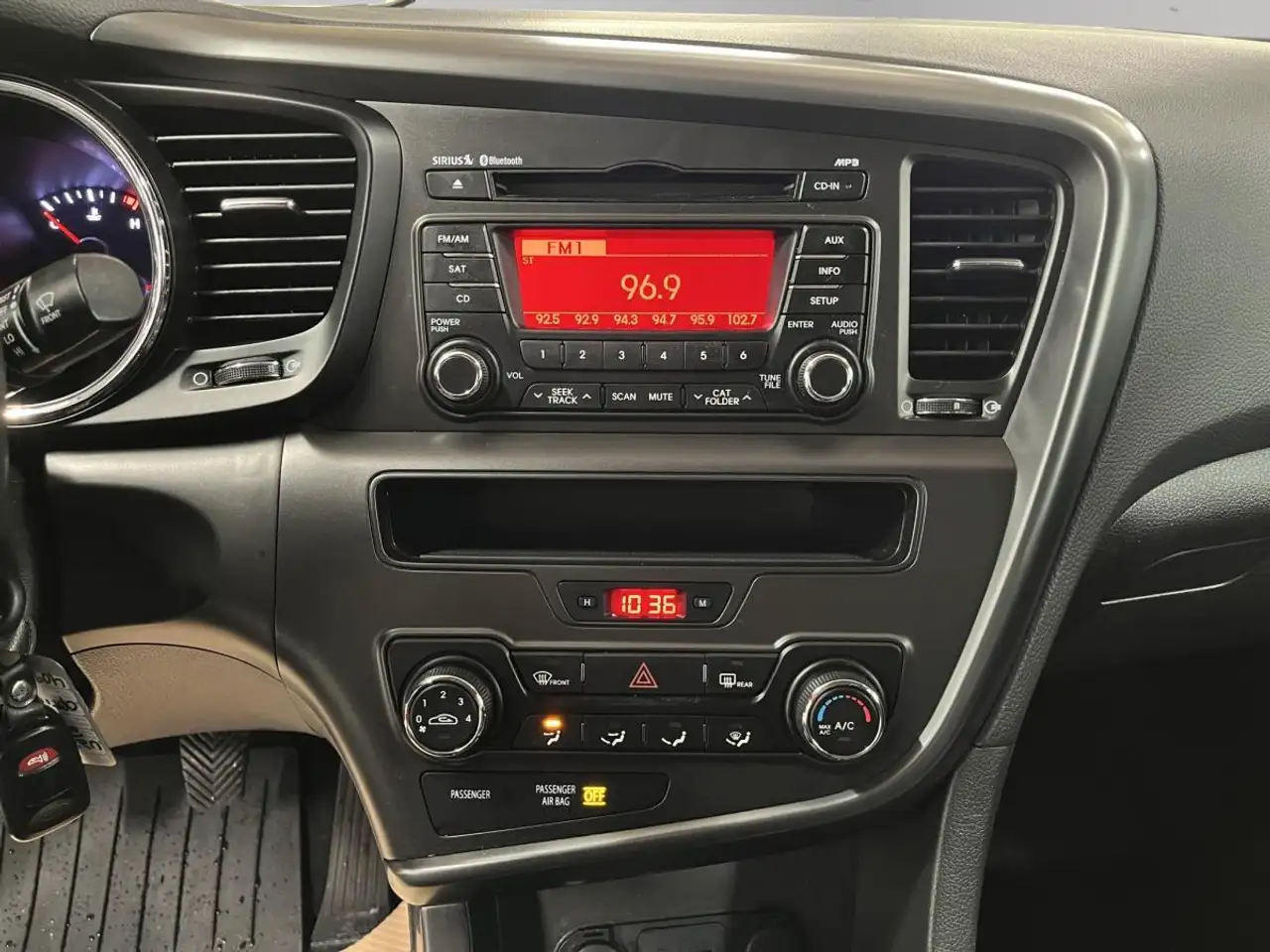 Kia Optima снимка Kia Optima