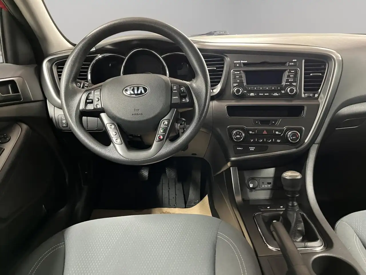 Kia Optima снимка Kia Optima