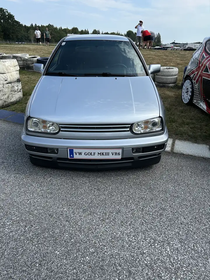 Volkswagen Golf GTI VR6, foto 1
