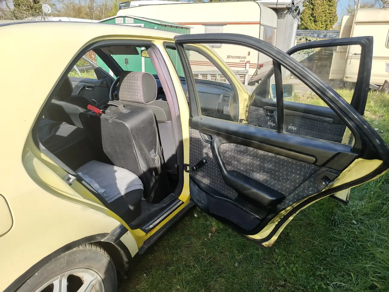 Mercedes-Benz 180 190, foto 3
