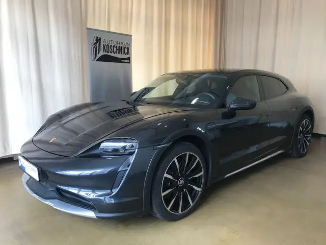 Porsche Taycan 4 CROSS TURISMO