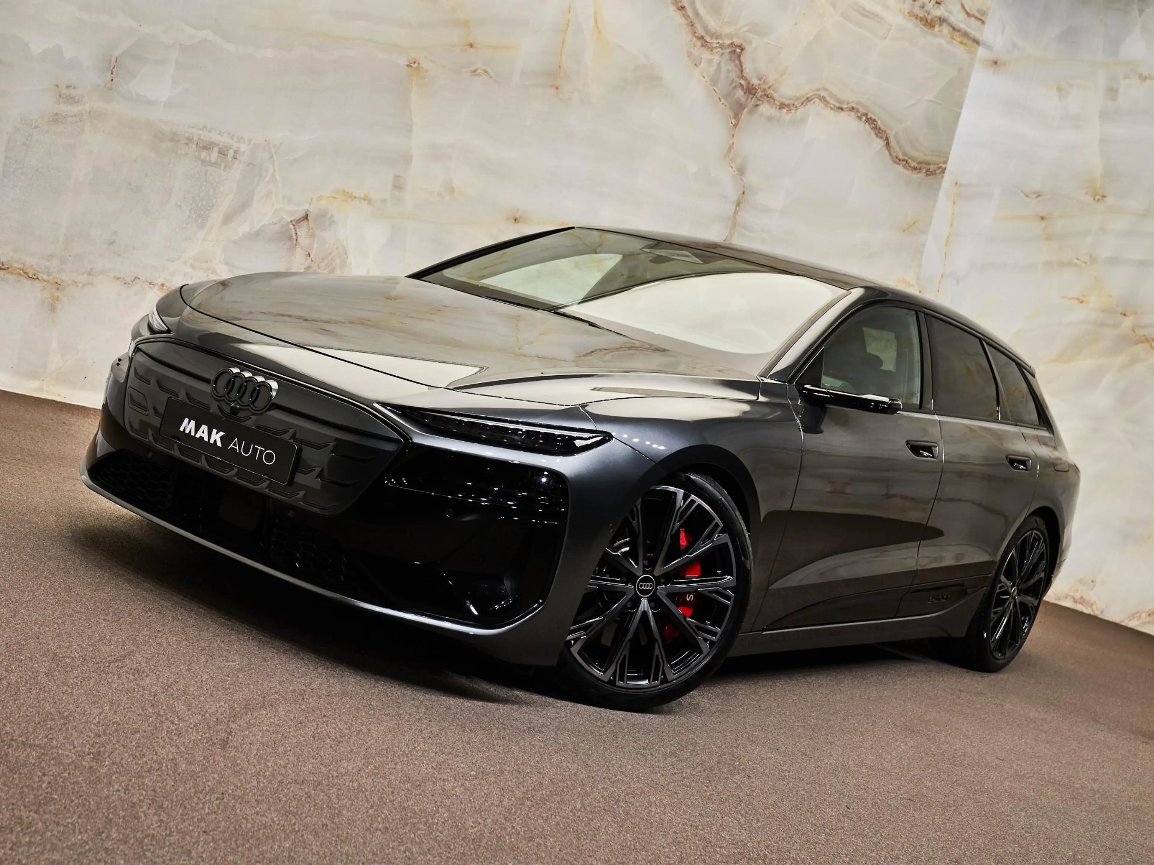 Audi S6 e-tron Avant Quattro , pano, Tech Pro, B&O, luchtv., OLED — photo 33