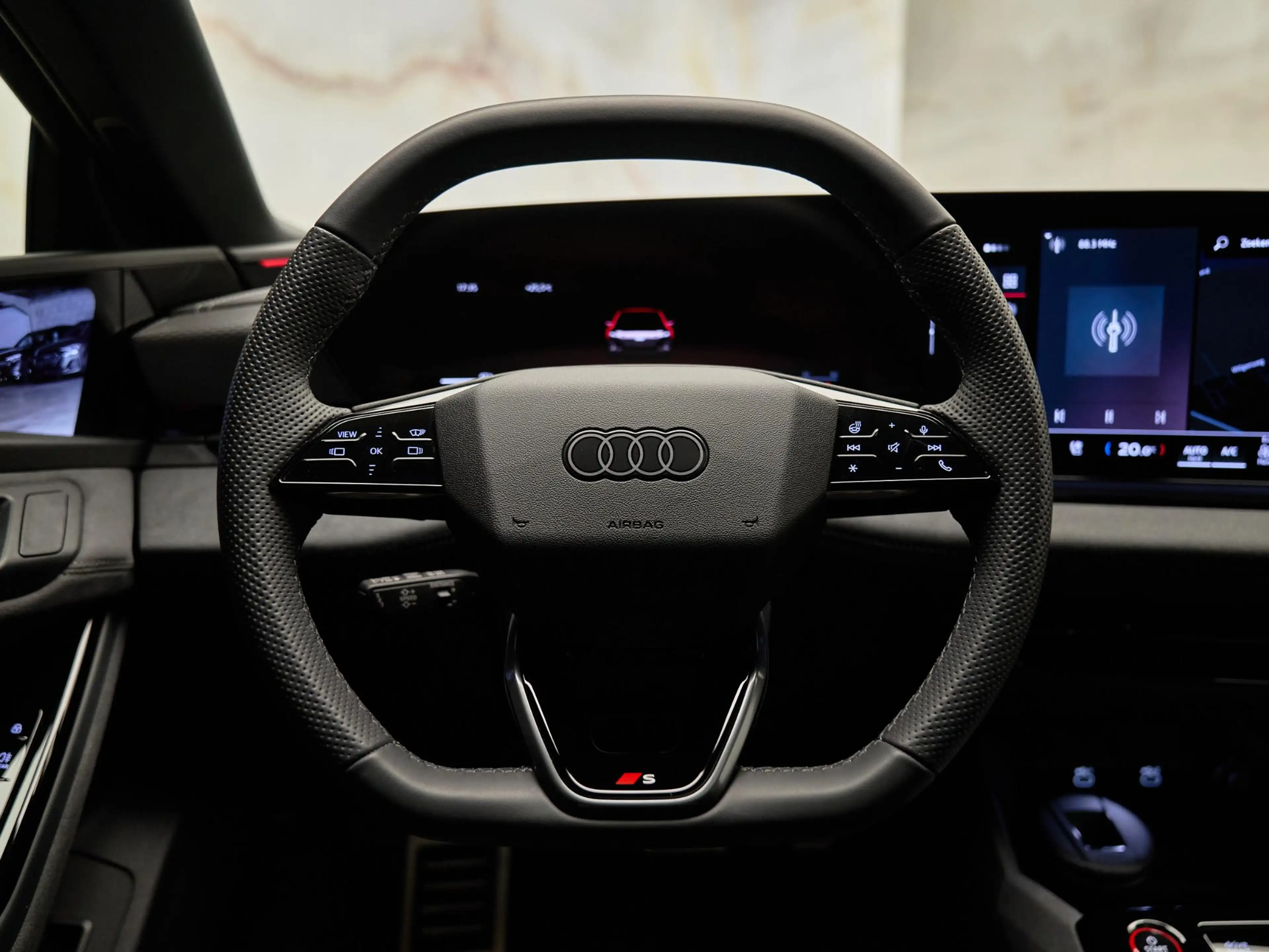 Audi S6 e-tron Avant Quattro , pano, Tech Pro, B&O, luchtv., OLED — photo 20