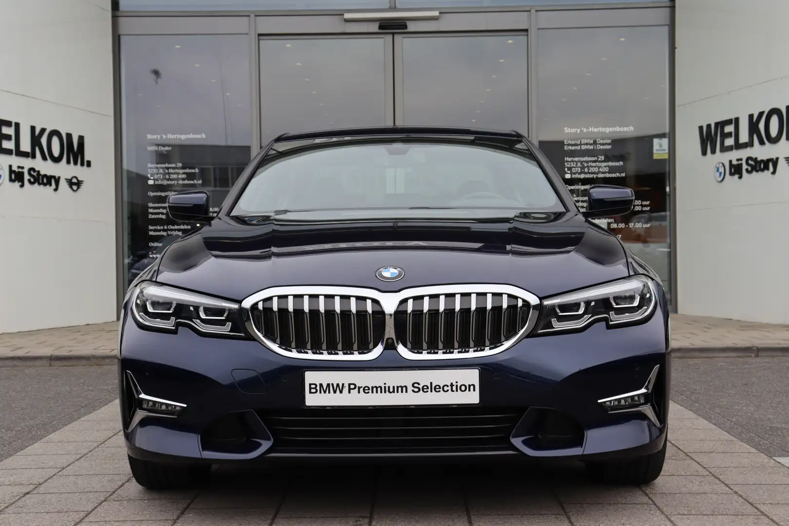 BMW 330 3-serie 330e High Executive Luxury Line Automaat / Blauw - 2