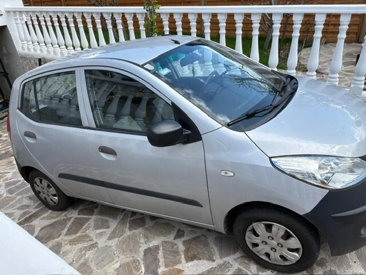 Hyundai i10 1,1 MPI Entry Silber - 2