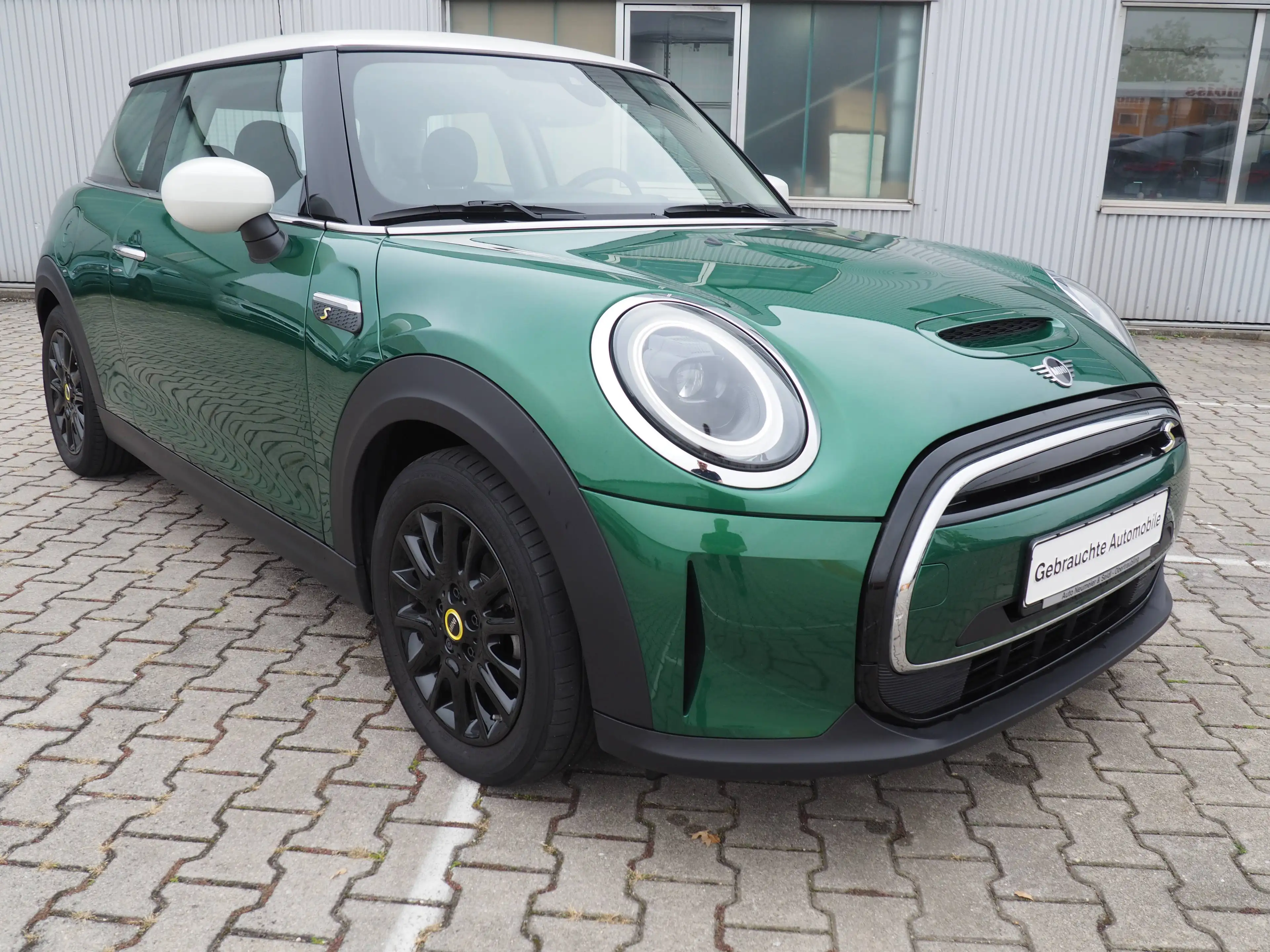 MINI Cooper SE Cooper SE Classic Trim*Sitzhzg*PDC*LED*Navigation*