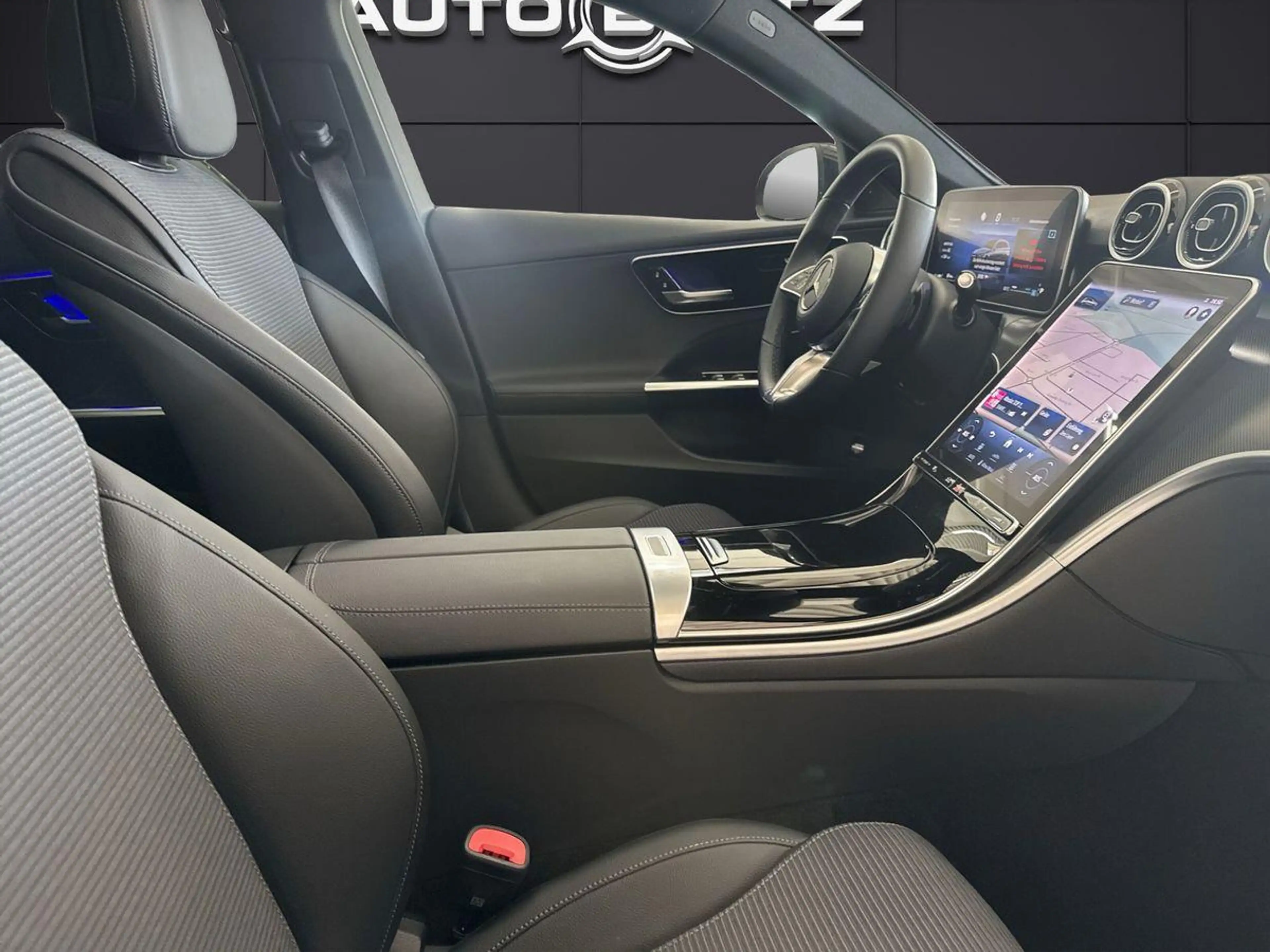 Mercedes-Benz C 200 T Avantgarde Pano KGo Sound Busi — photo 13