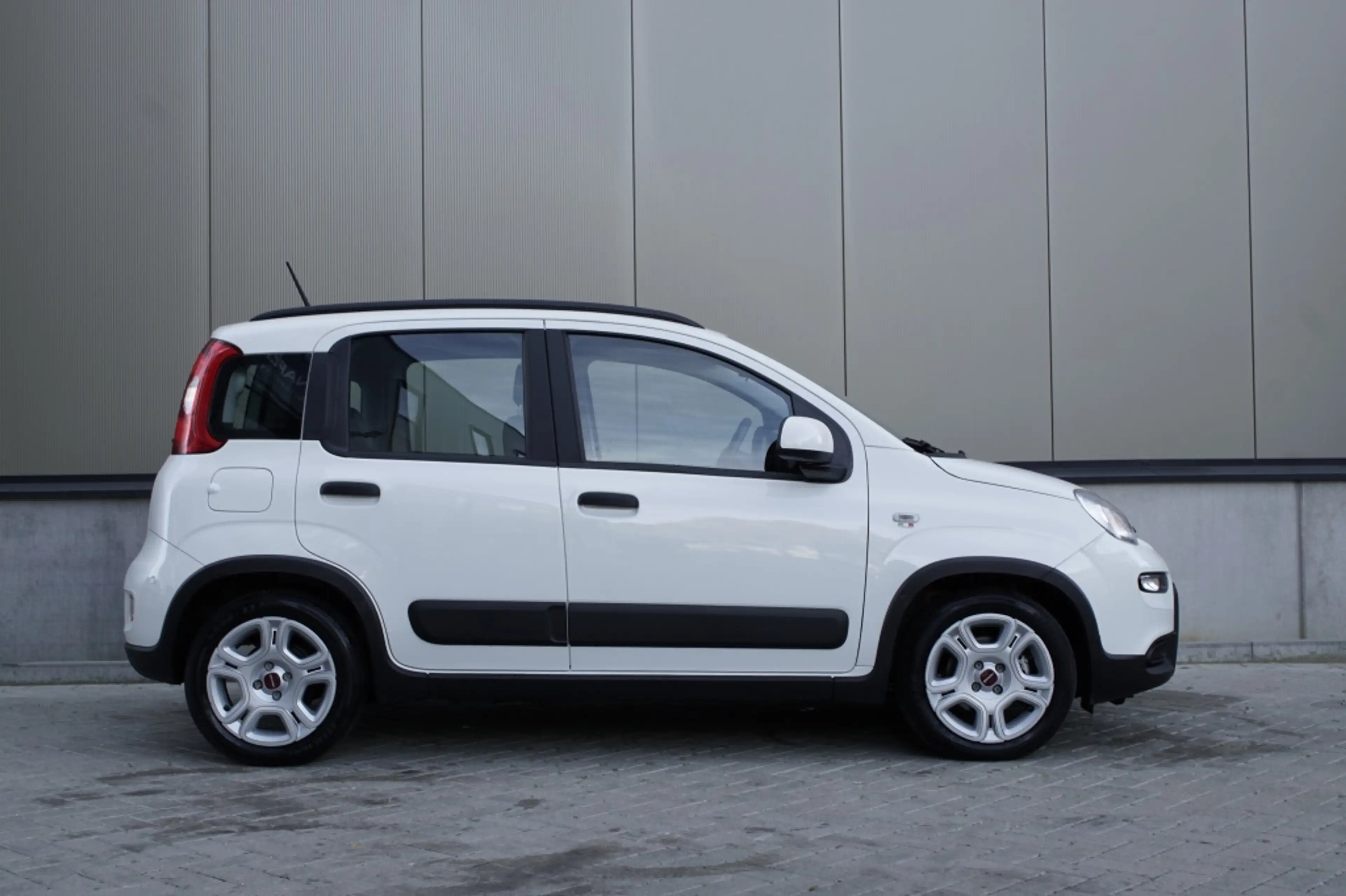 Fiat Panda 1.0 Hybr. City Life — photo 5