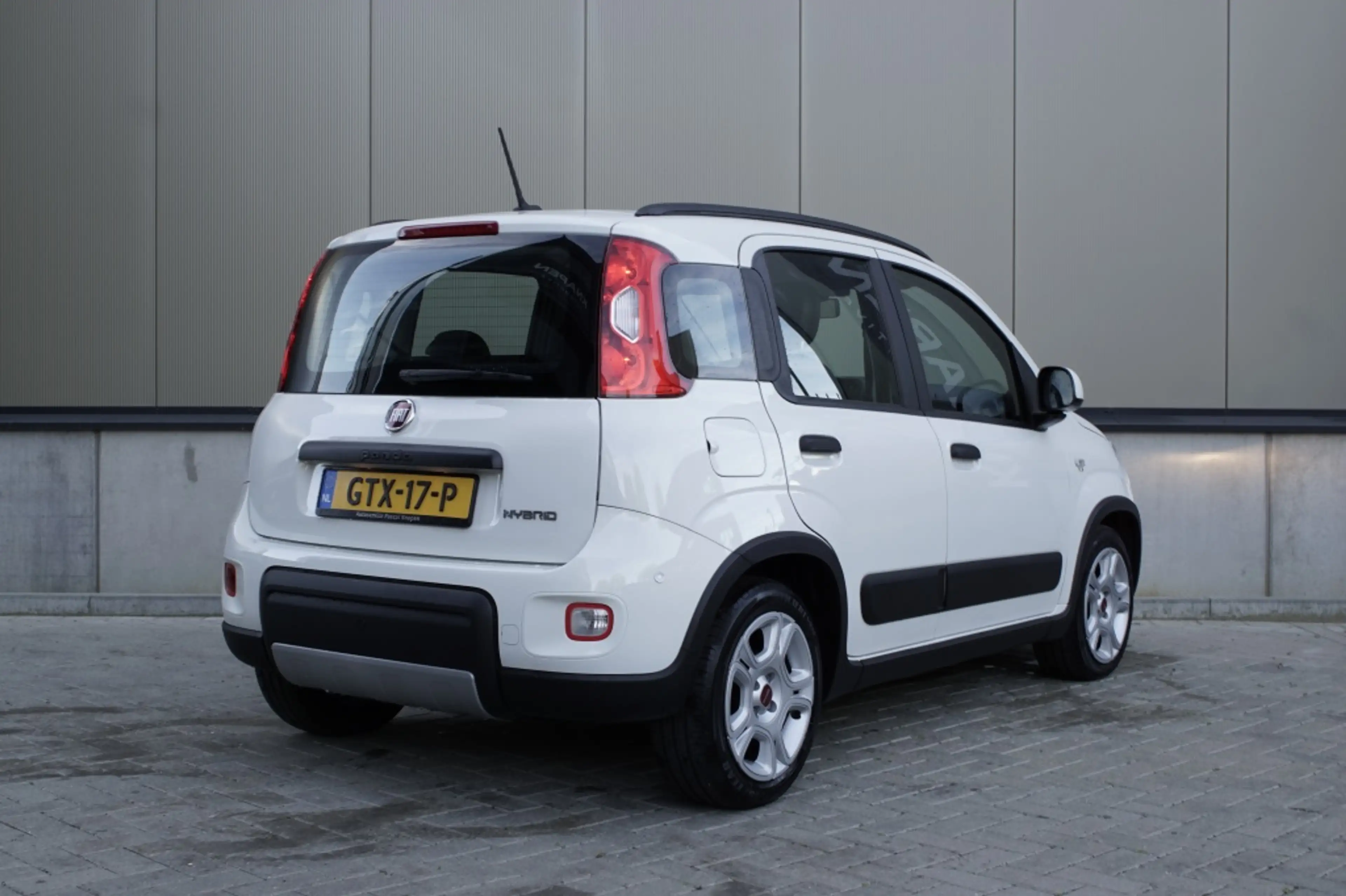 Fiat Panda 1.0 Hybr. City Life — photo 4