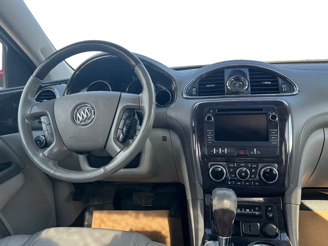 Buick Enclave photo Buick Enclave