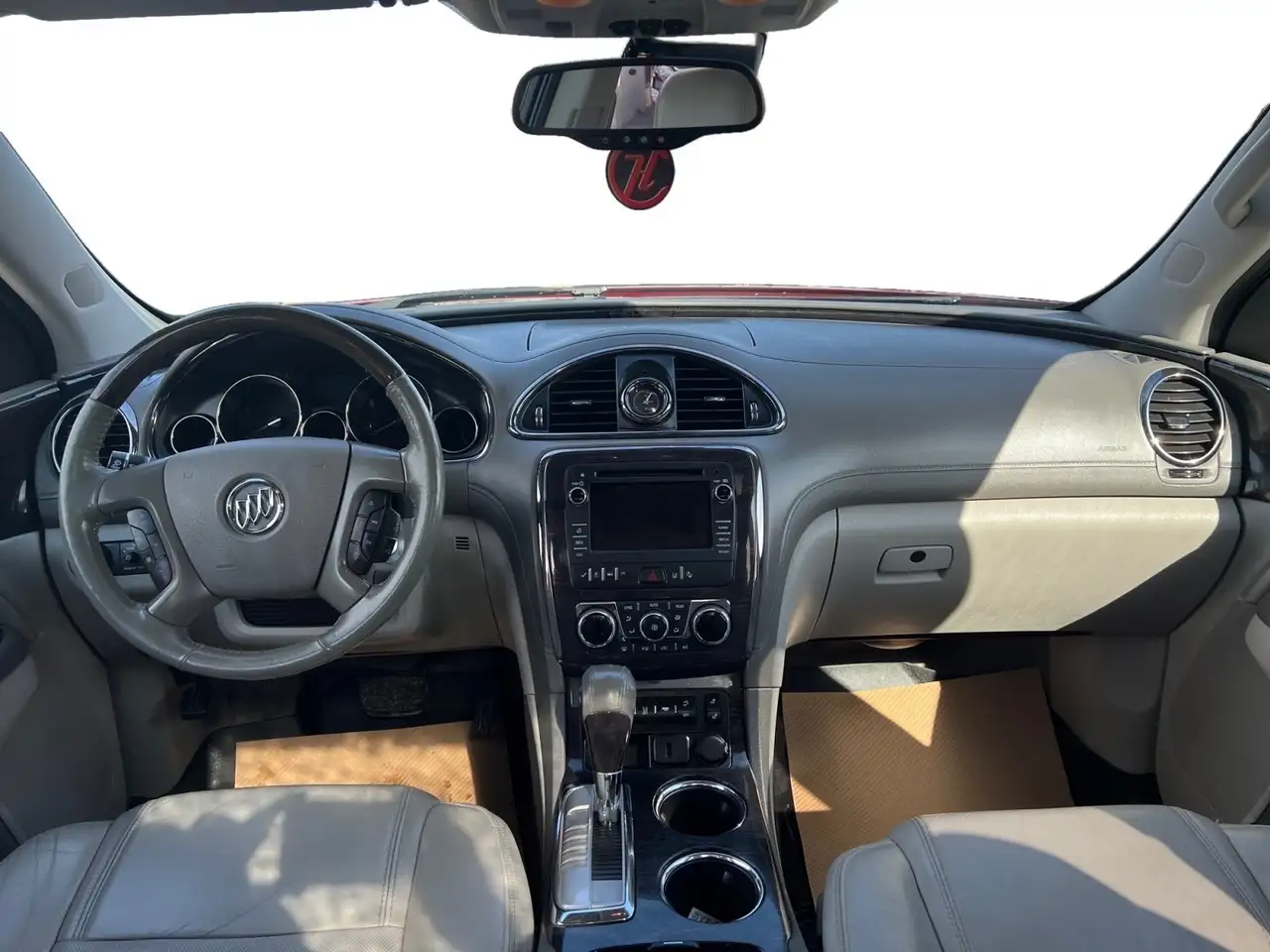 Buick Enclave photo Buick Enclave
