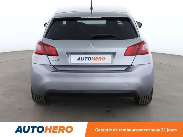 Peugeot 308 view 5